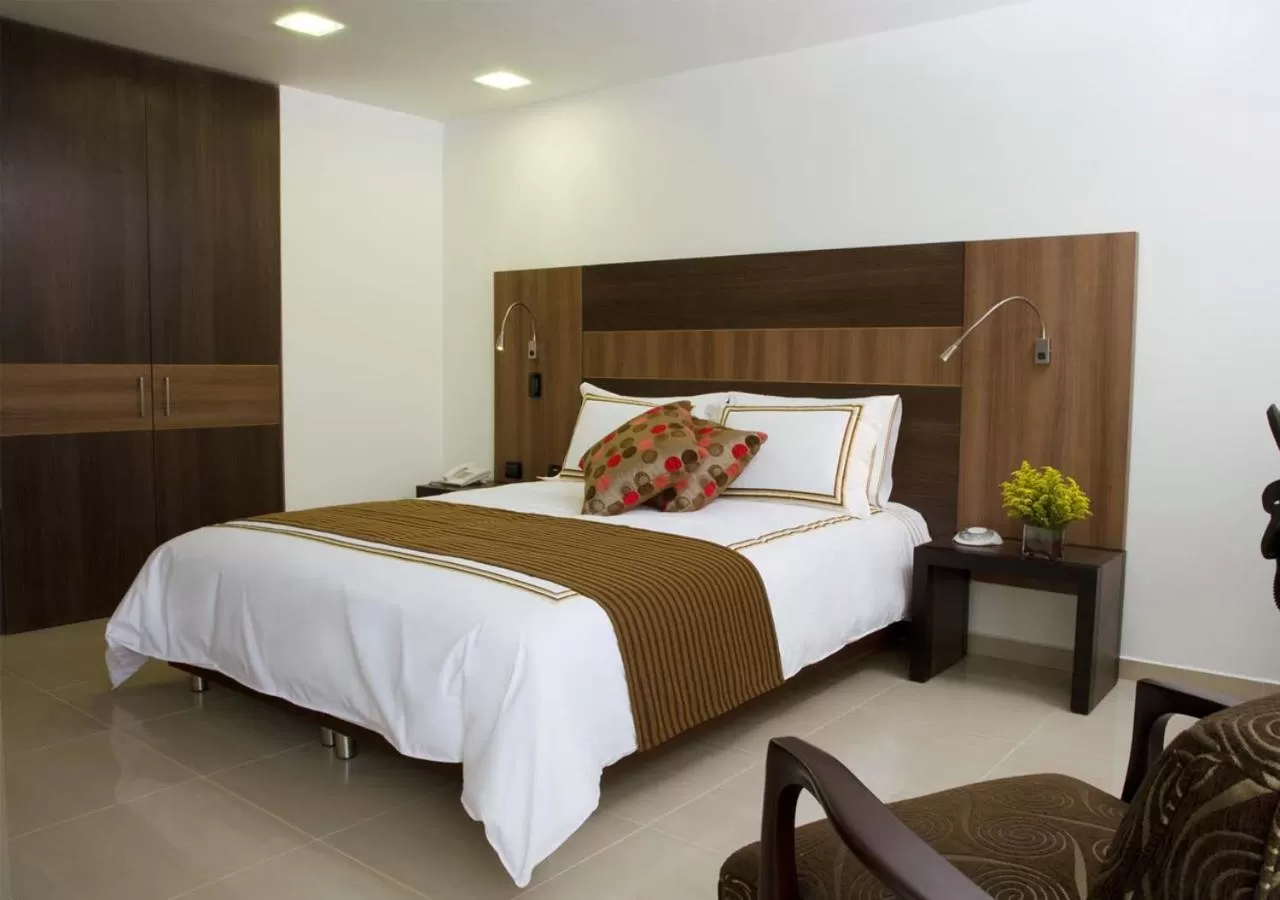 Photo of the whole room, Bed in San Simon Hotel Pereira By Soratama