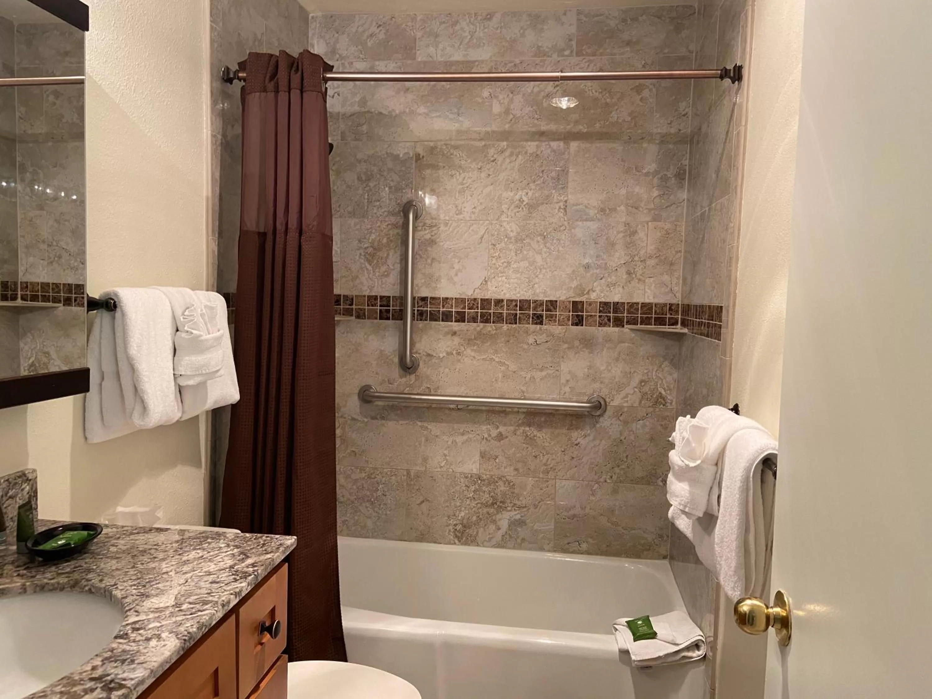 Bathroom in GetAways at Park Regency Resort