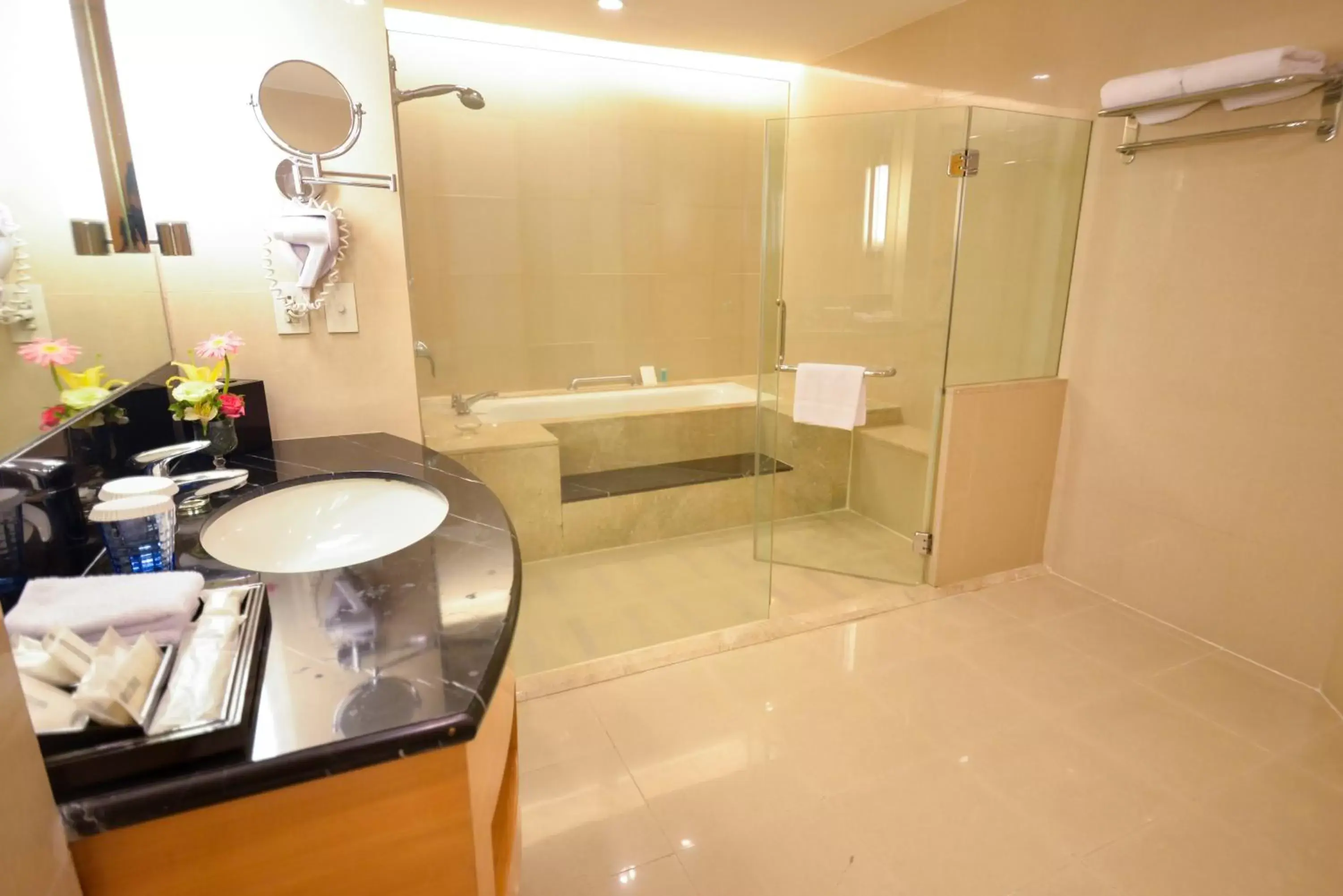 Bathroom in Crowne Plaza Manila Galleria, an IHG Hotel