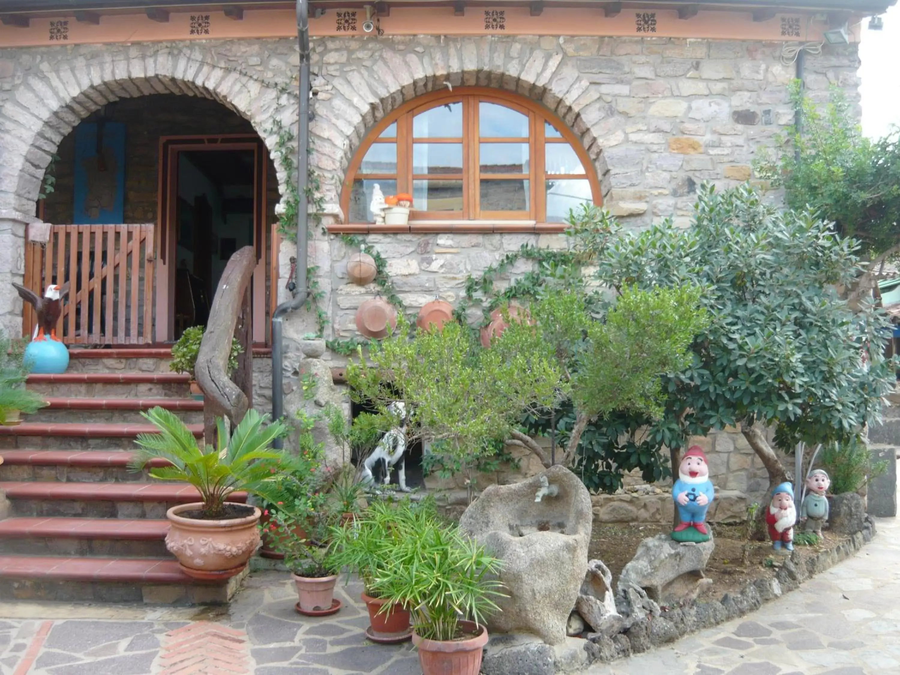 Facade/entrance in Il Nido dell'aquila