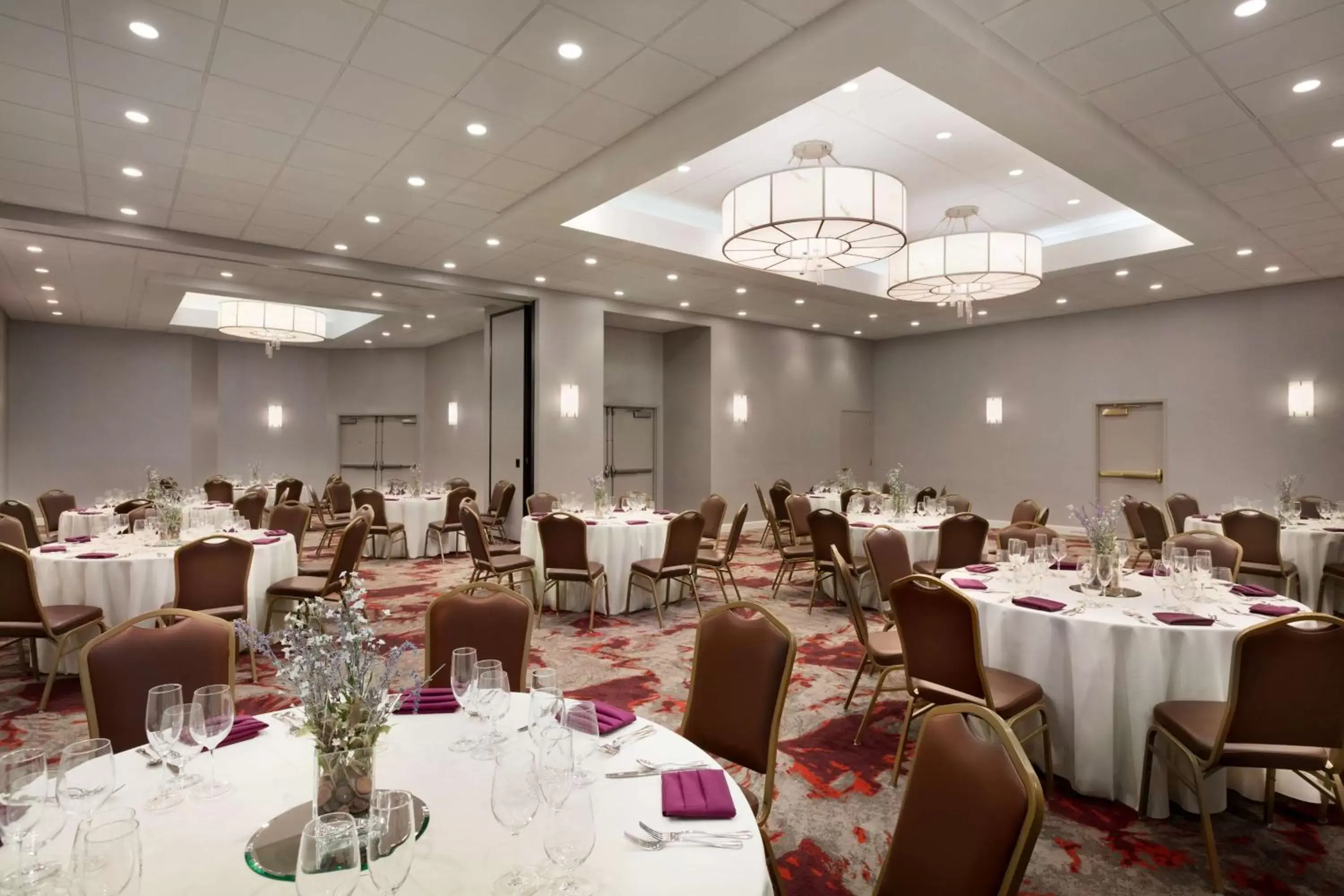 Meeting/conference room, Restaurant/Places to Eat in Embassy Suites by Hilton Temecula Valley Wine Country