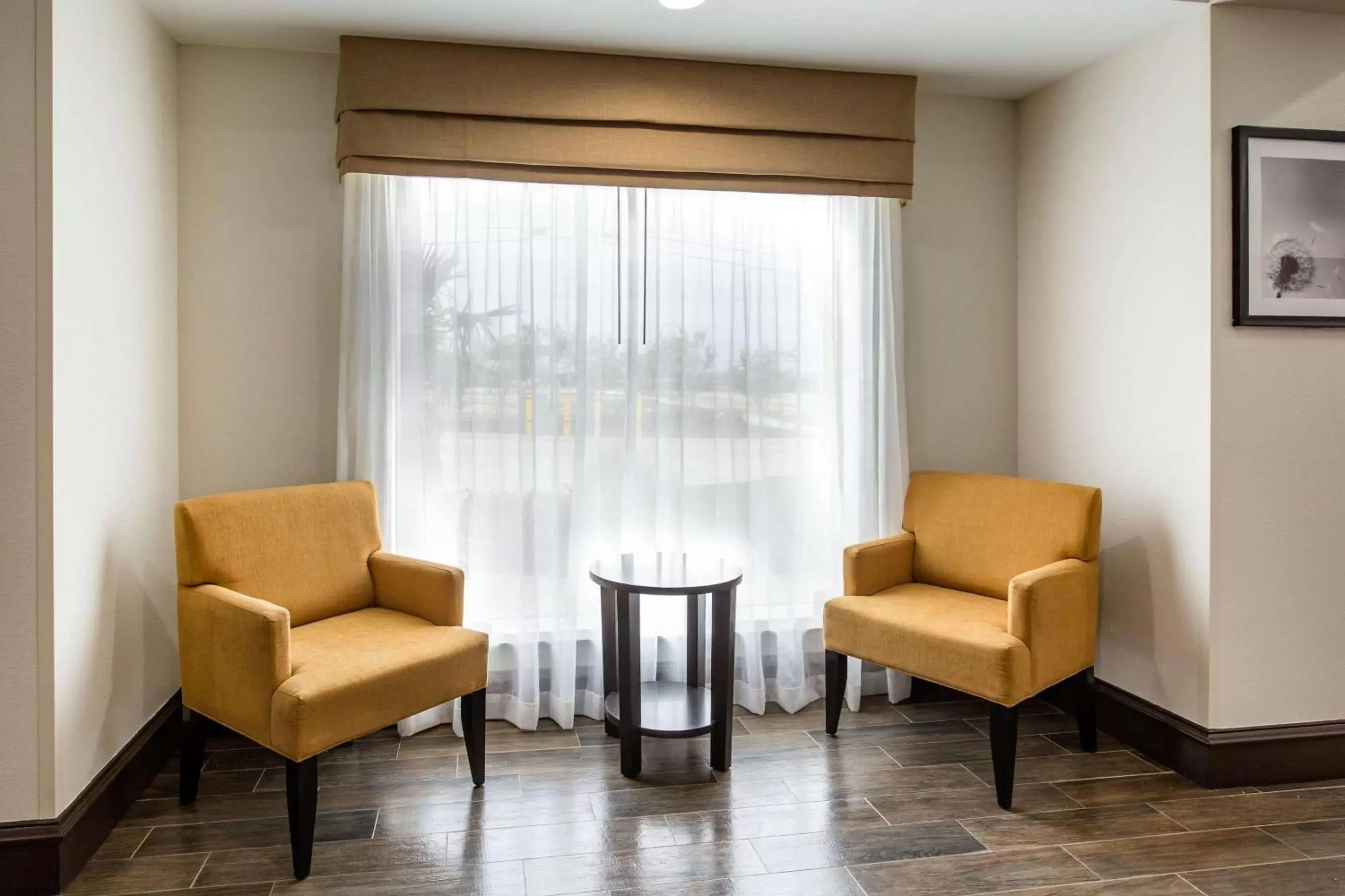 Lobby or reception in Sleep Inn & Suites - Bryan Lobby or reception in Sleep Inn & Suites - Bryan