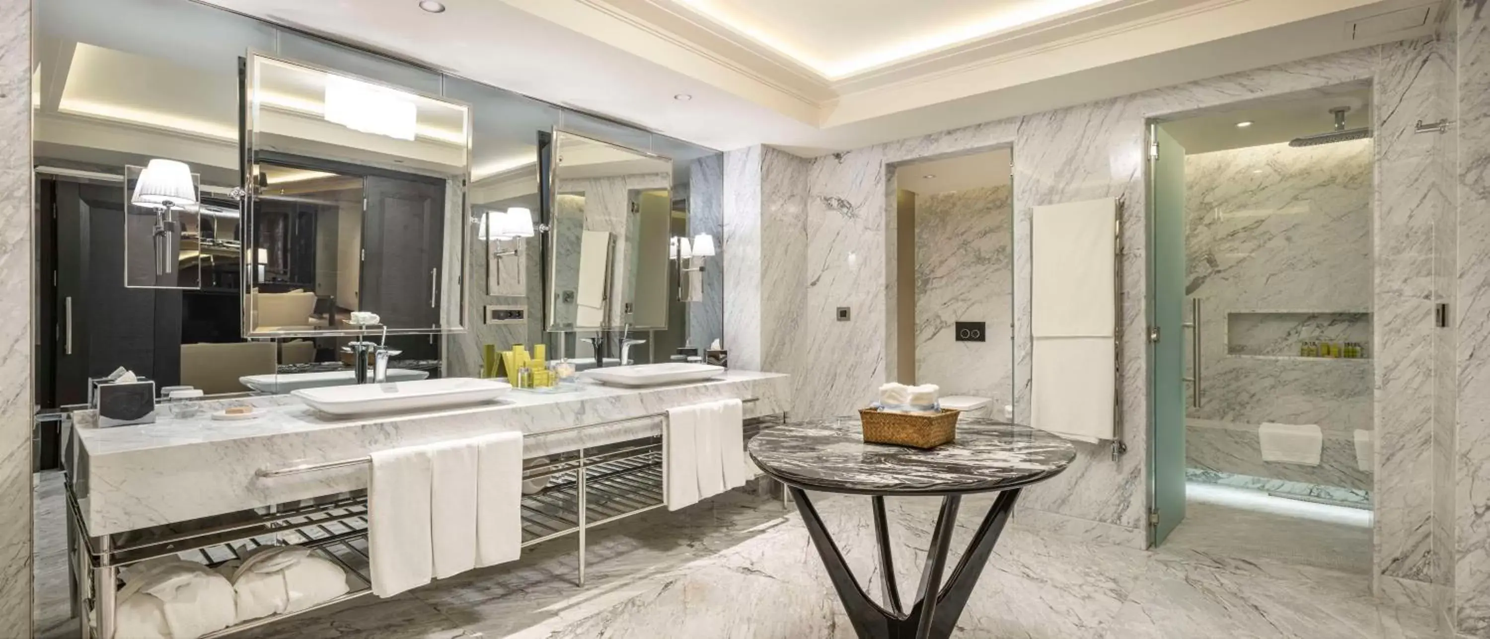 Bathroom in Ankara HiltonSA