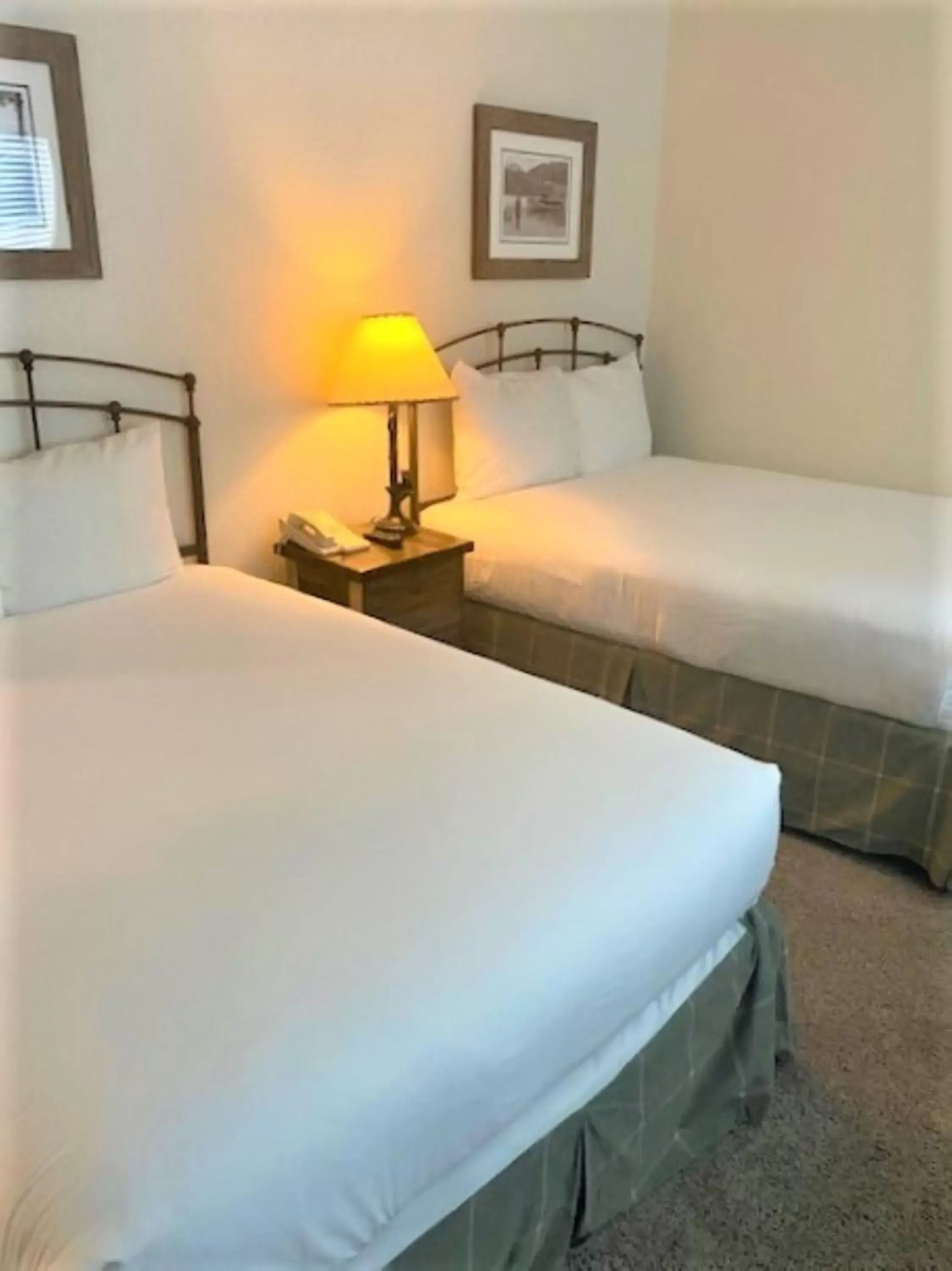 Bedroom, Bed in The Tahoe Beach & Ski Club Owners Association