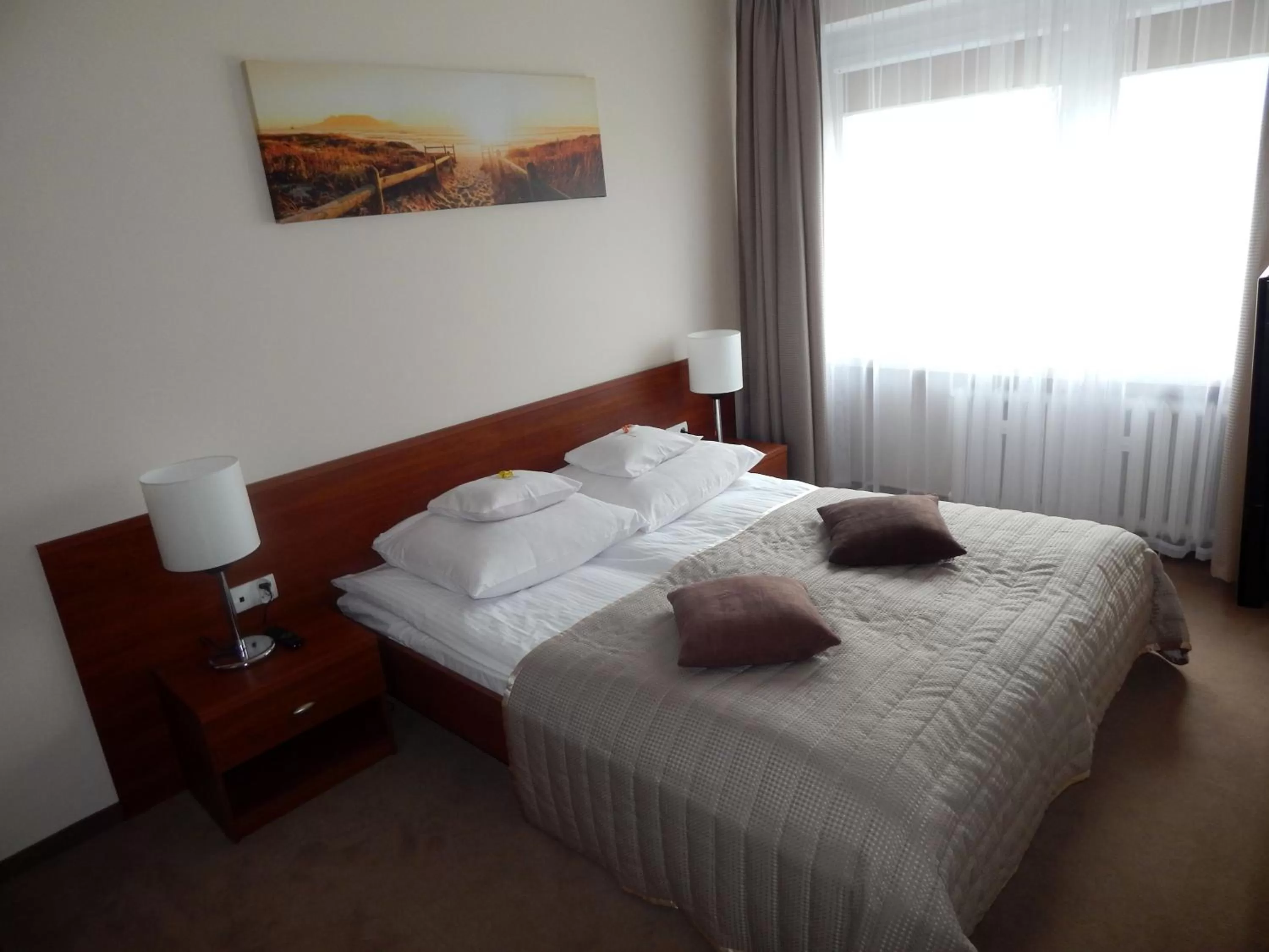 Bed in Hotel Gromada Pila