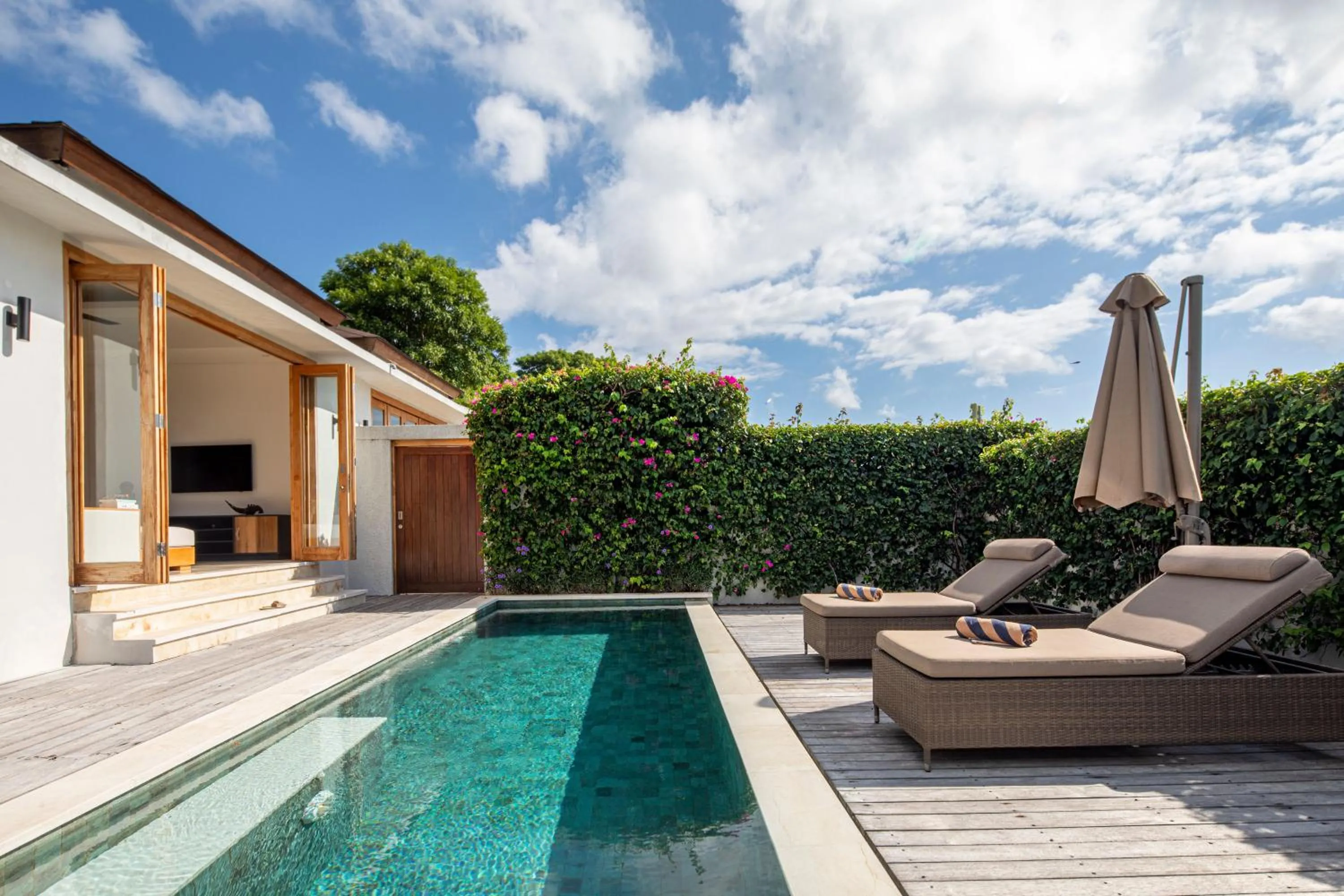 Patio in Kokomo Resort Gili Gede