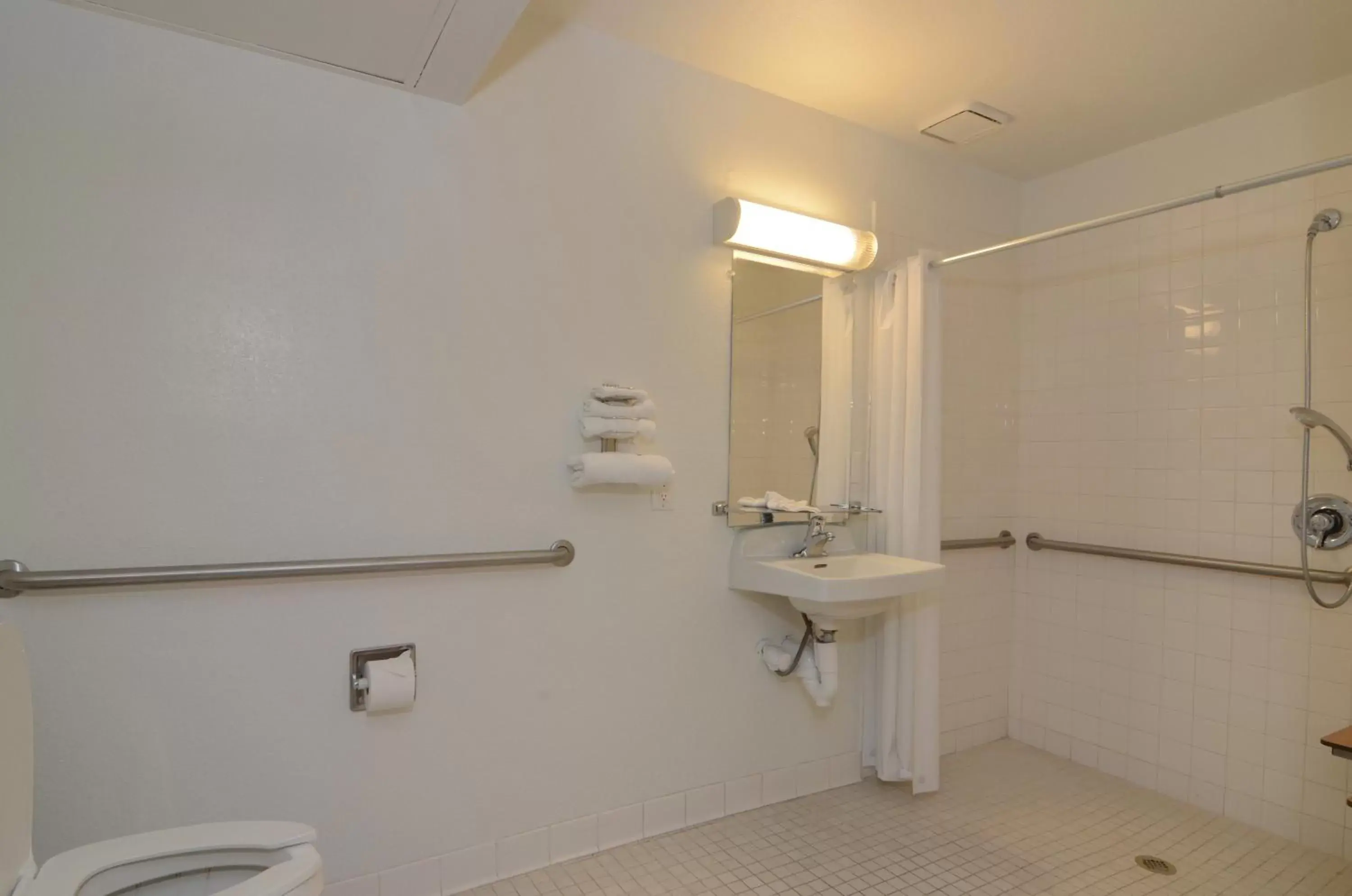 Bathroom in Motel 6-Indio, CA - Palm Springs