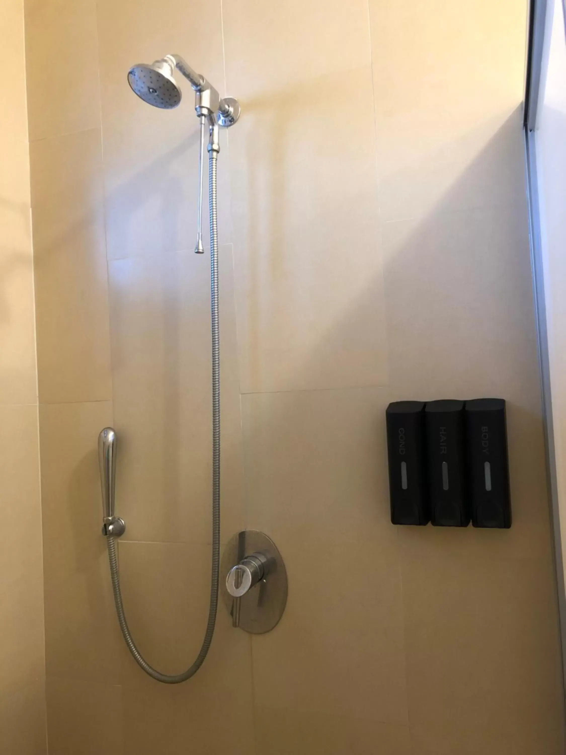 Shower, Bathroom in Villas Segovia Hotel Boutique & Suites