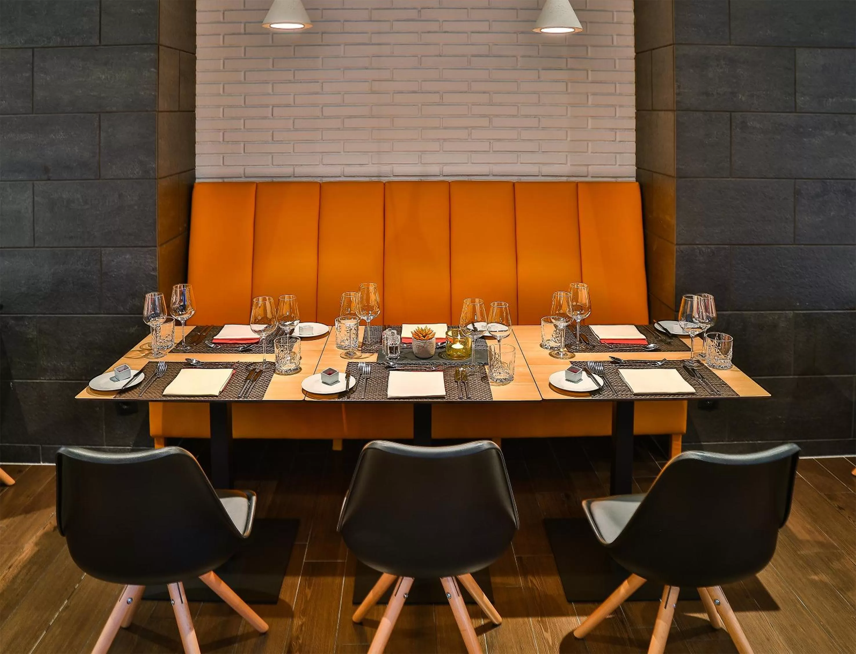 Restaurant/places to eat in Hotel Frankfurt Messe Affiliated by Meliá