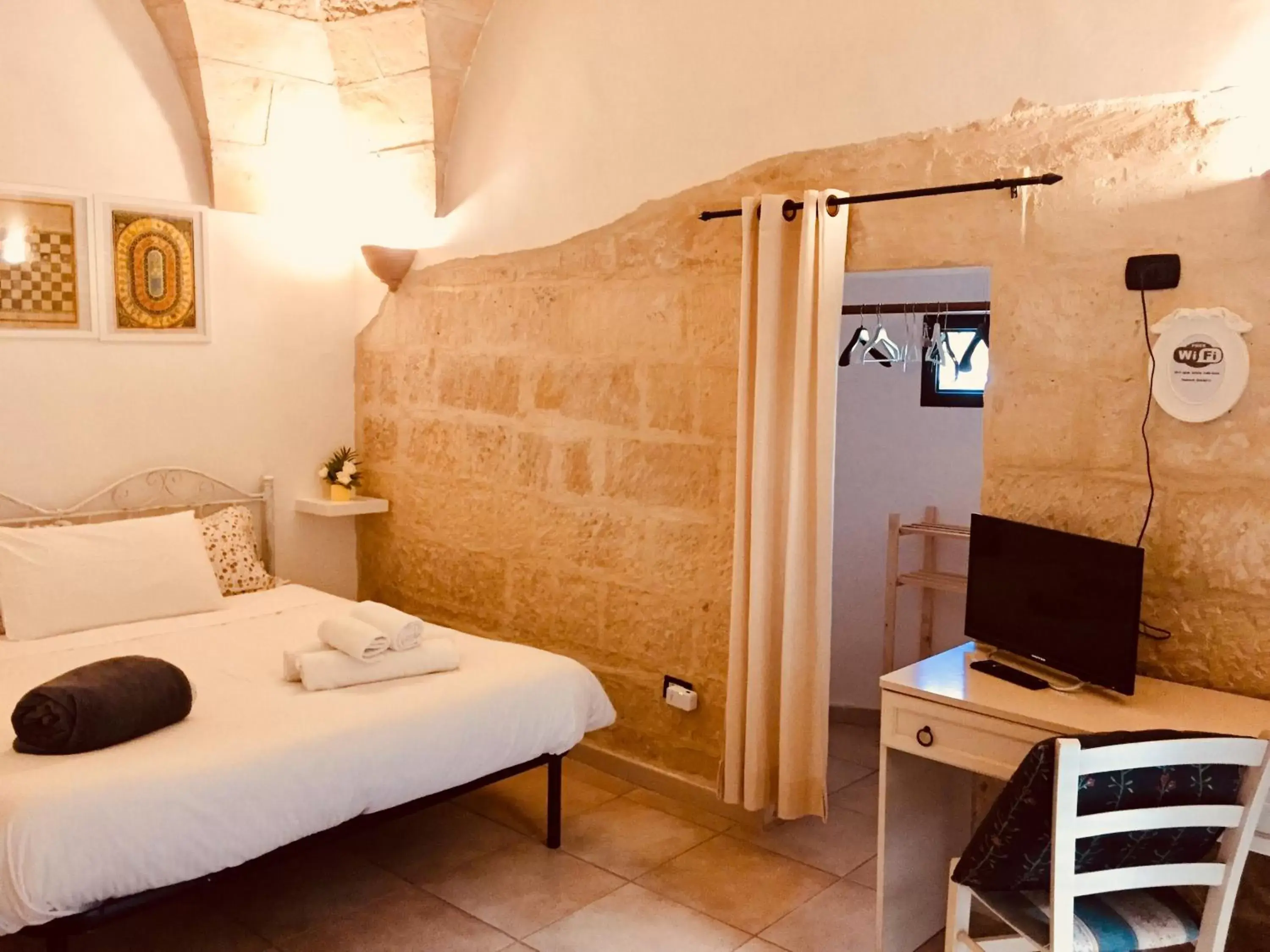 Standard Double Room with Private Bathroom in B&B Antiche Volte