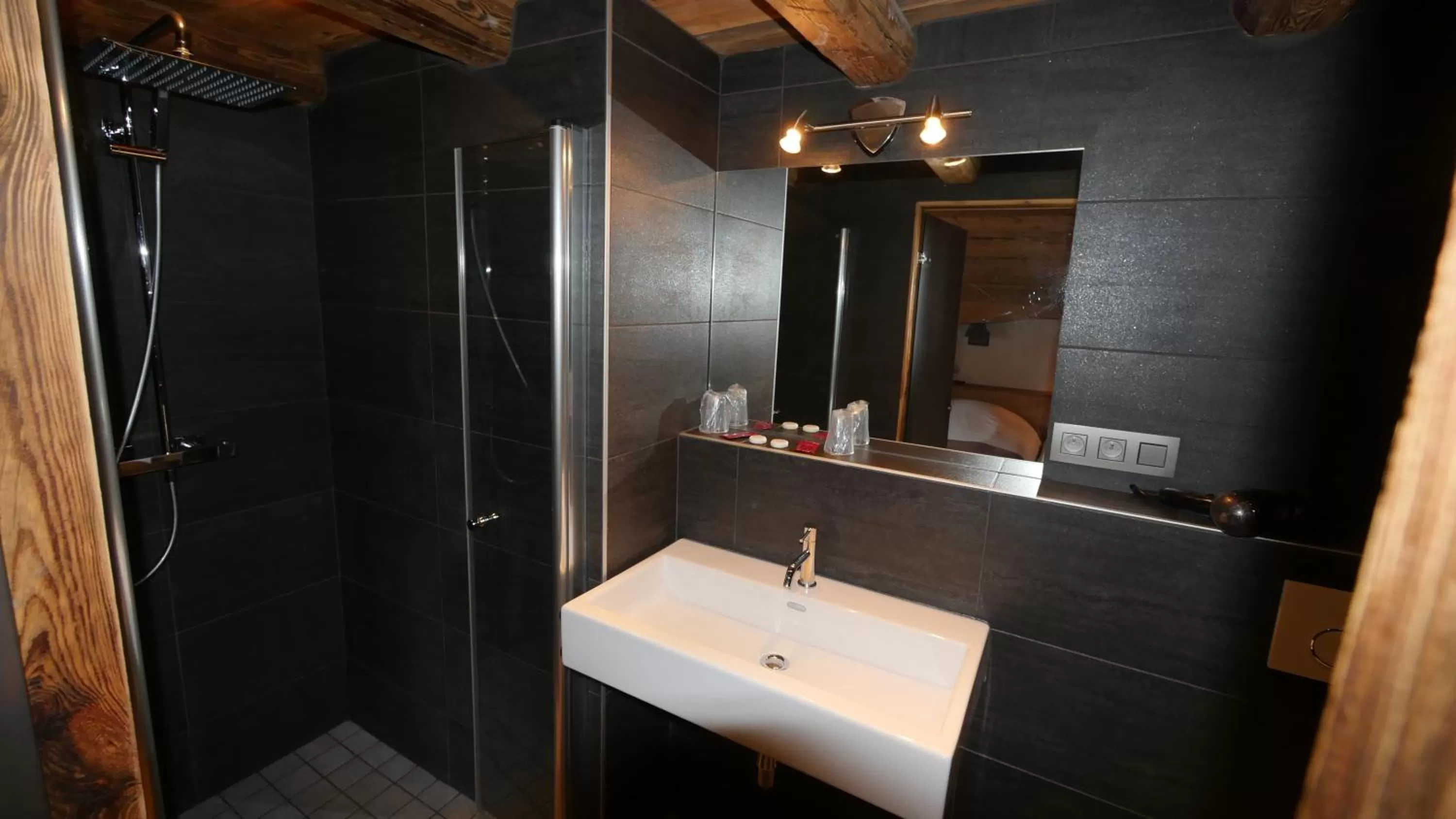 Bathroom in Hotel Bel'alpe