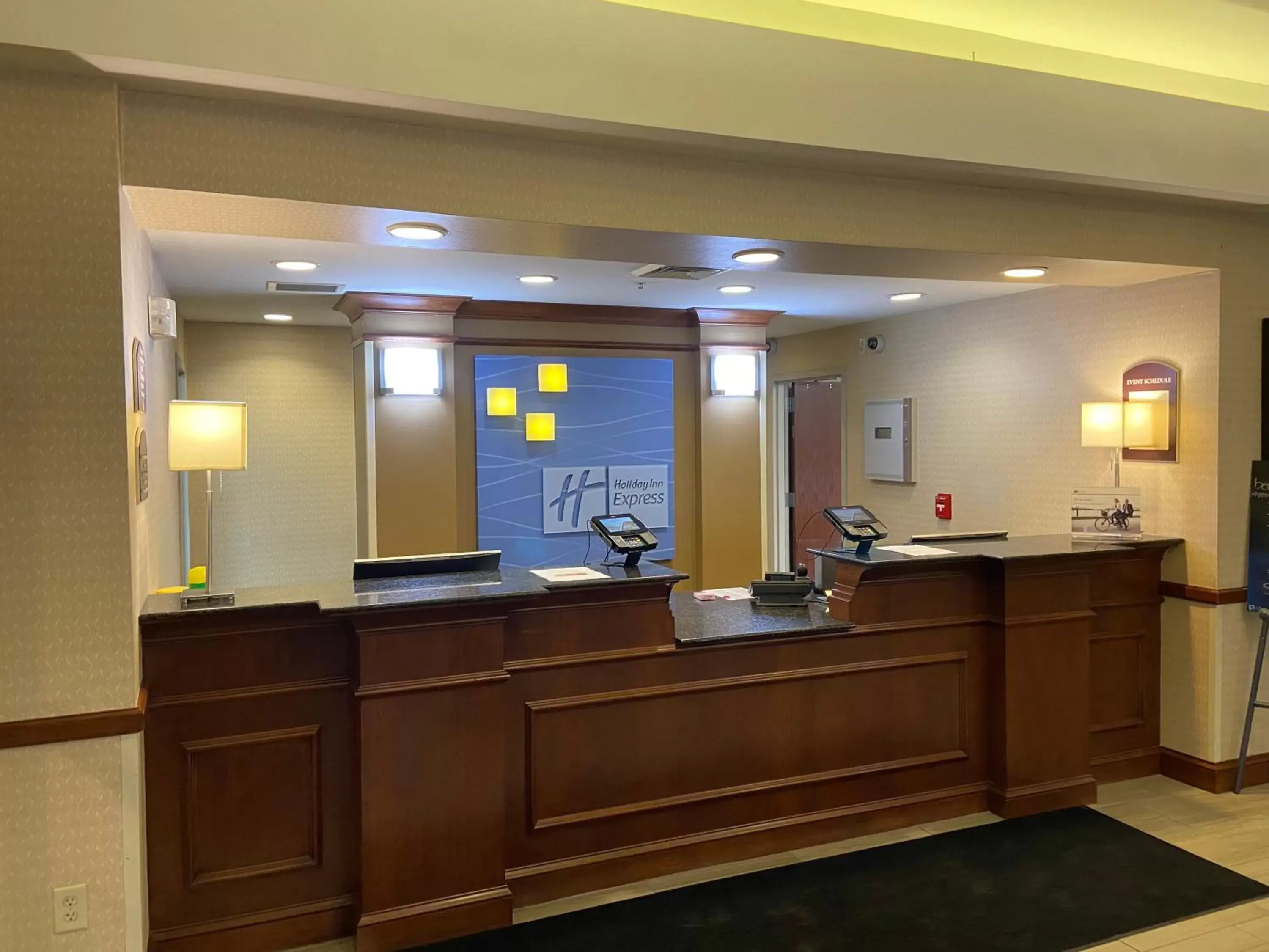 Property building, Lobby/Reception in Holiday Inn Express Hotel & Suites Grand Forks, an IHG Hotel