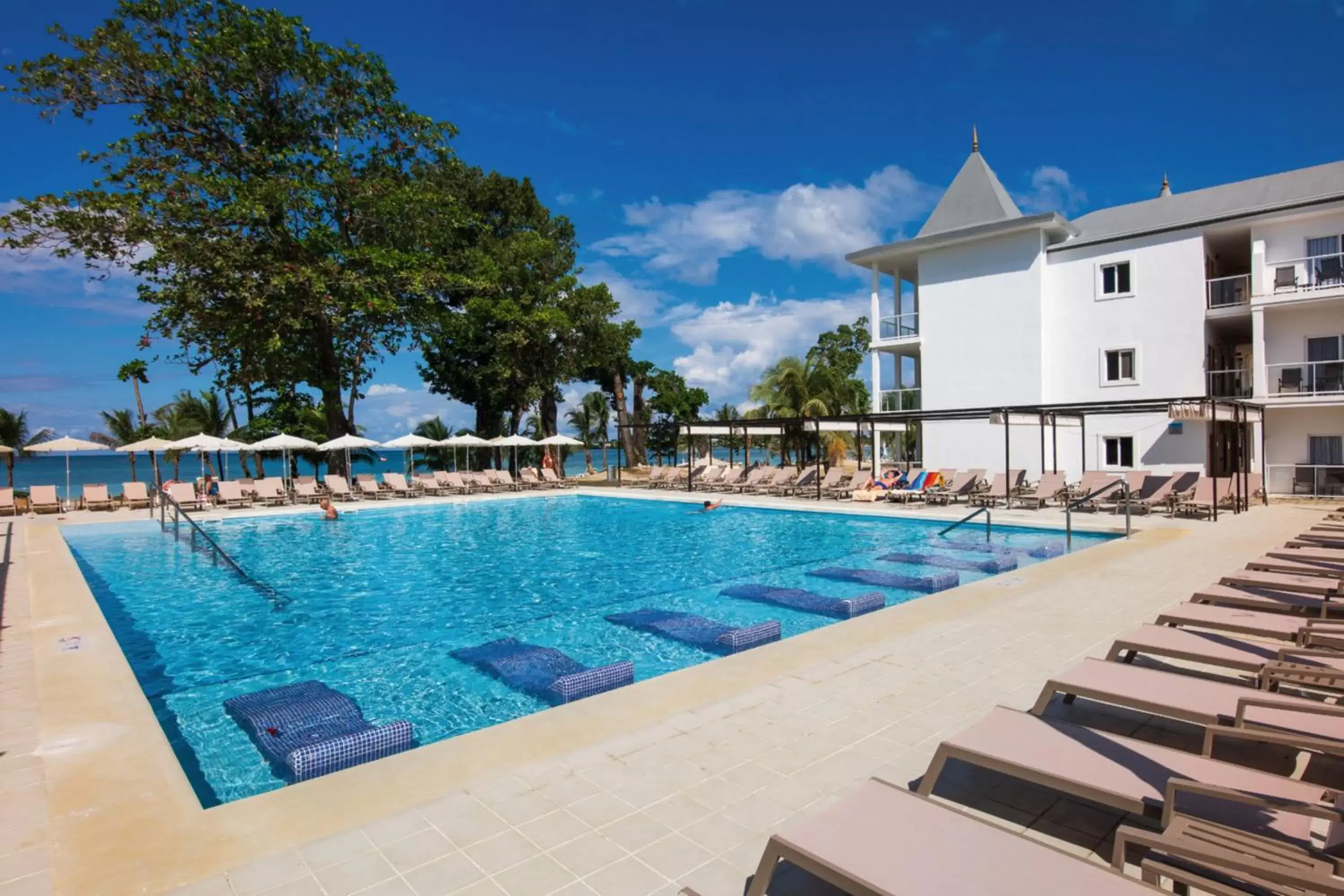 Swimming Pool in Riu Palace Tropical Bay - All Inclusive