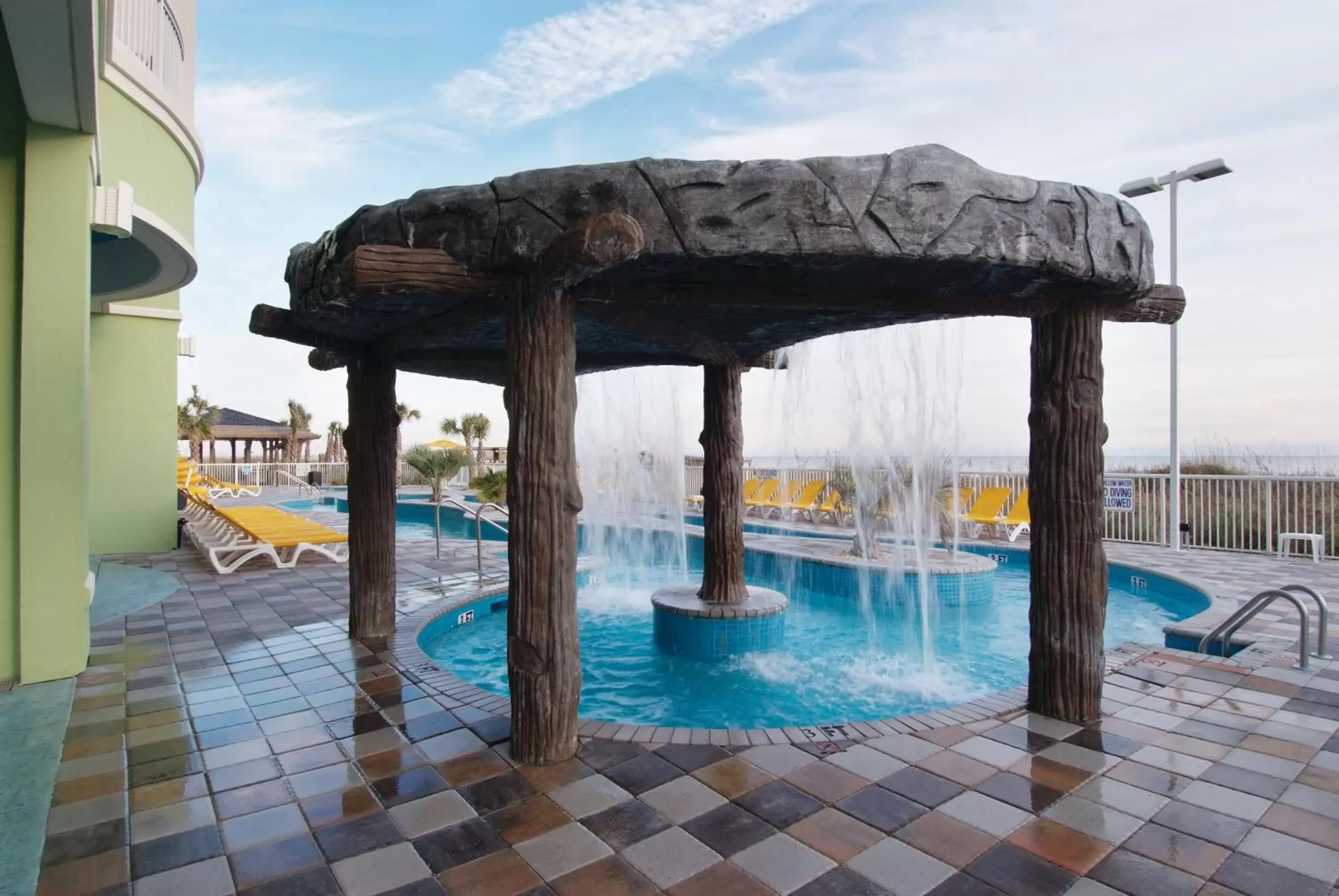 Swimming Pool in Club Wyndham Towers on the Grove