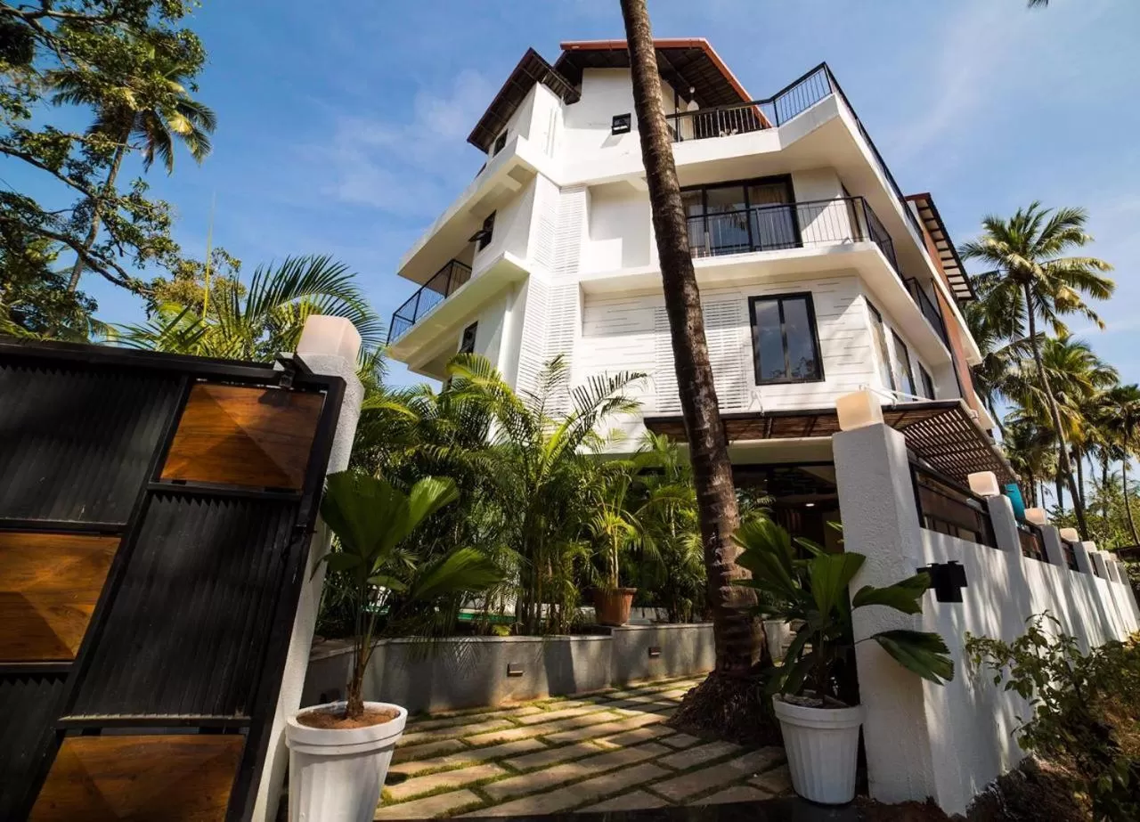 Property Building in HALF Hotel, Calangute