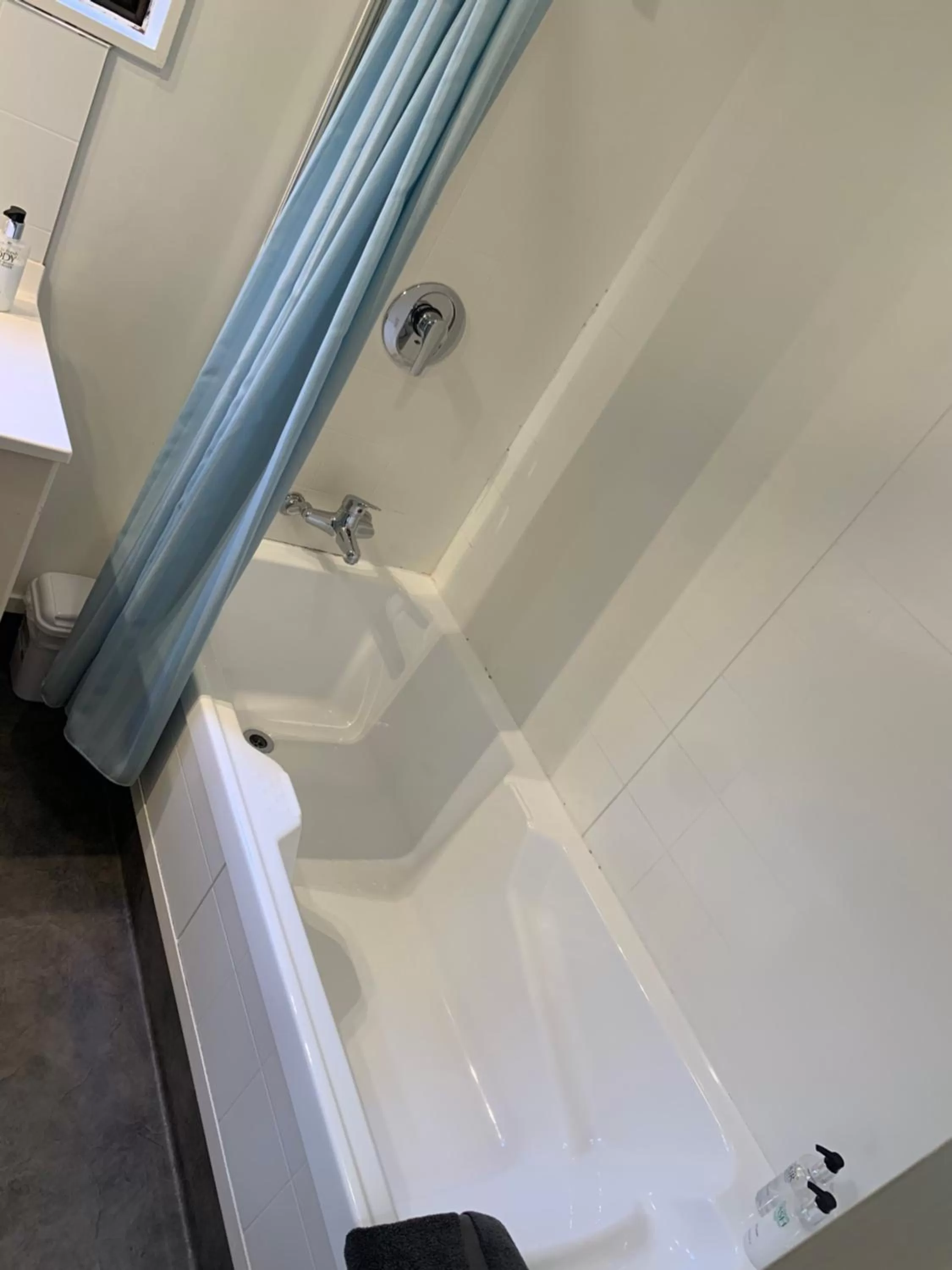 755 Regal Court Motel