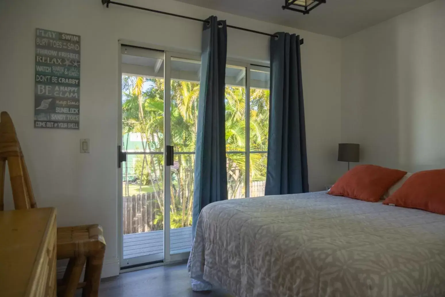 Bed in Puu Koa Palms vacation rental