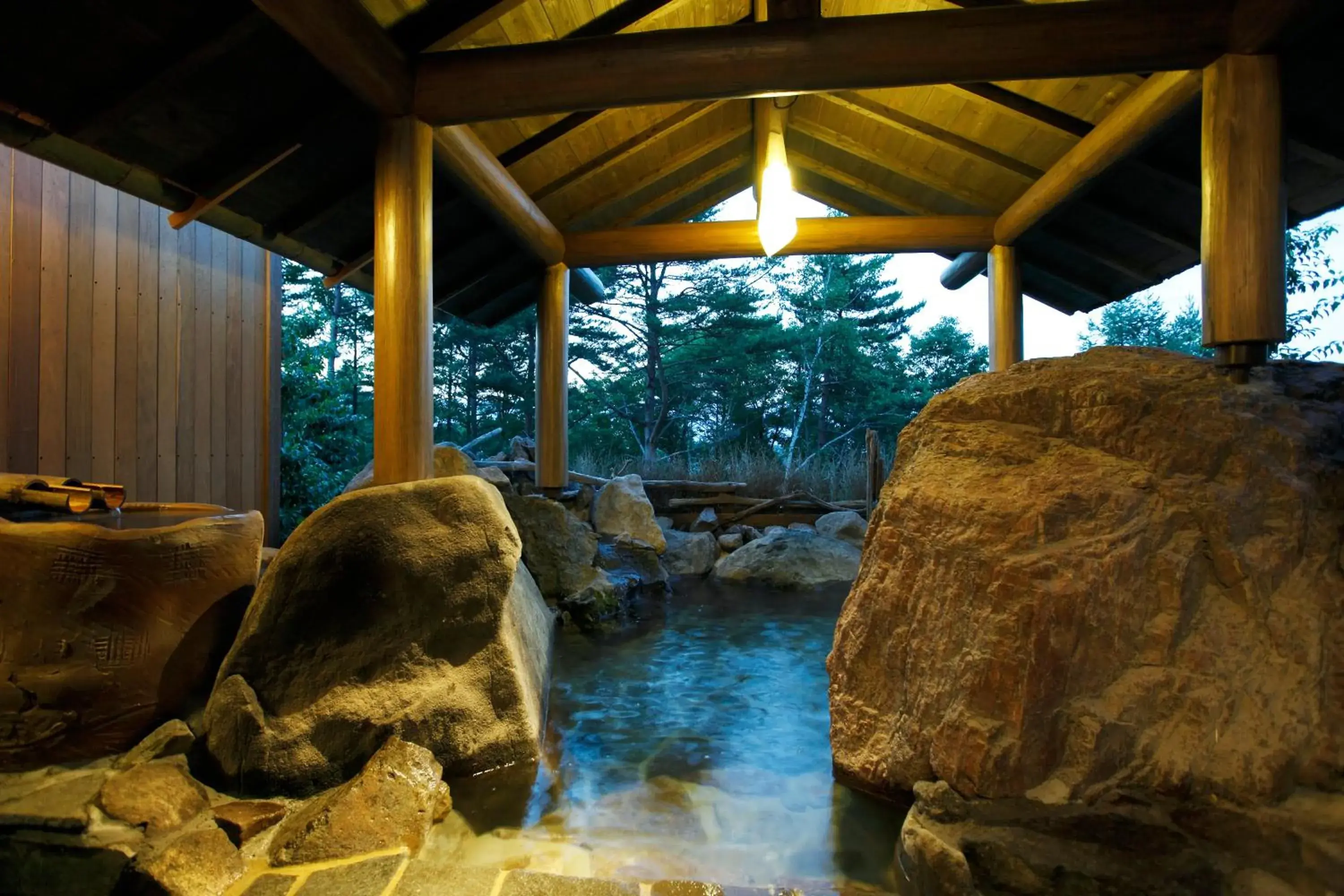 Open Air Bath in Tokinoniwa Hotel