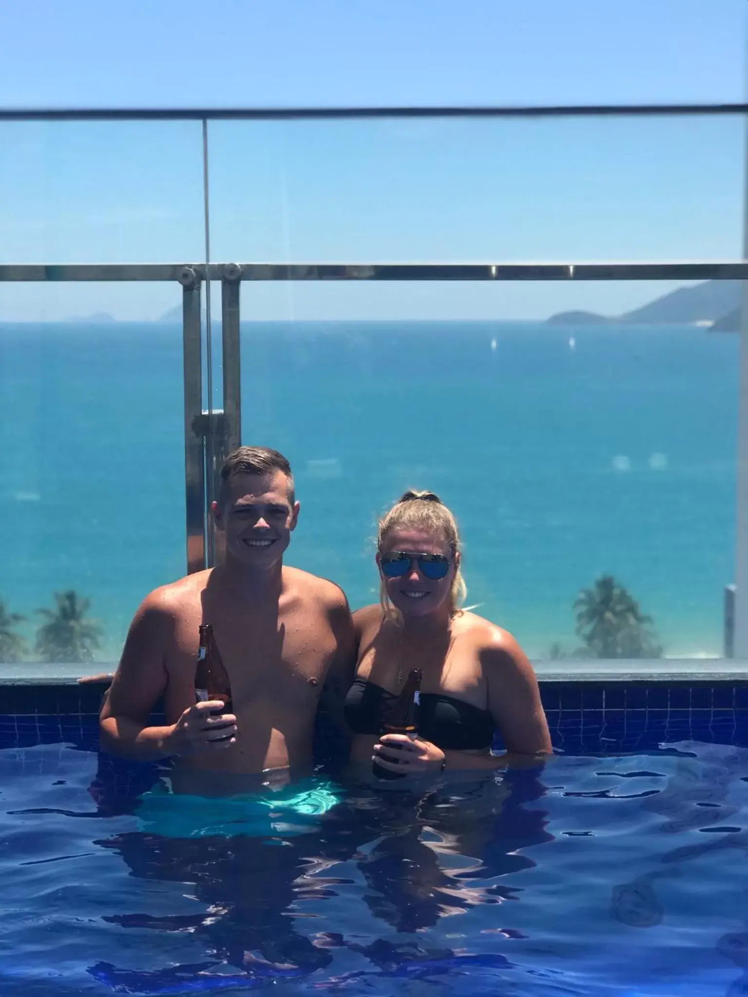 Swimming pool in Smile Hotel Nha Trang Swimming pool in Smile Hotel Nha Trang