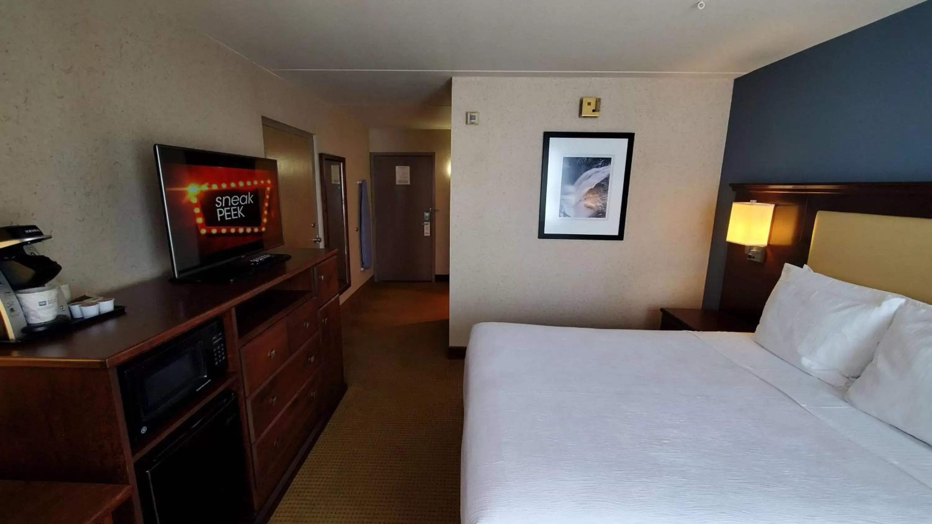 Photo of the whole room, TV/Entertainment Center in Best Western Plus Coeur d'Alene Inn
