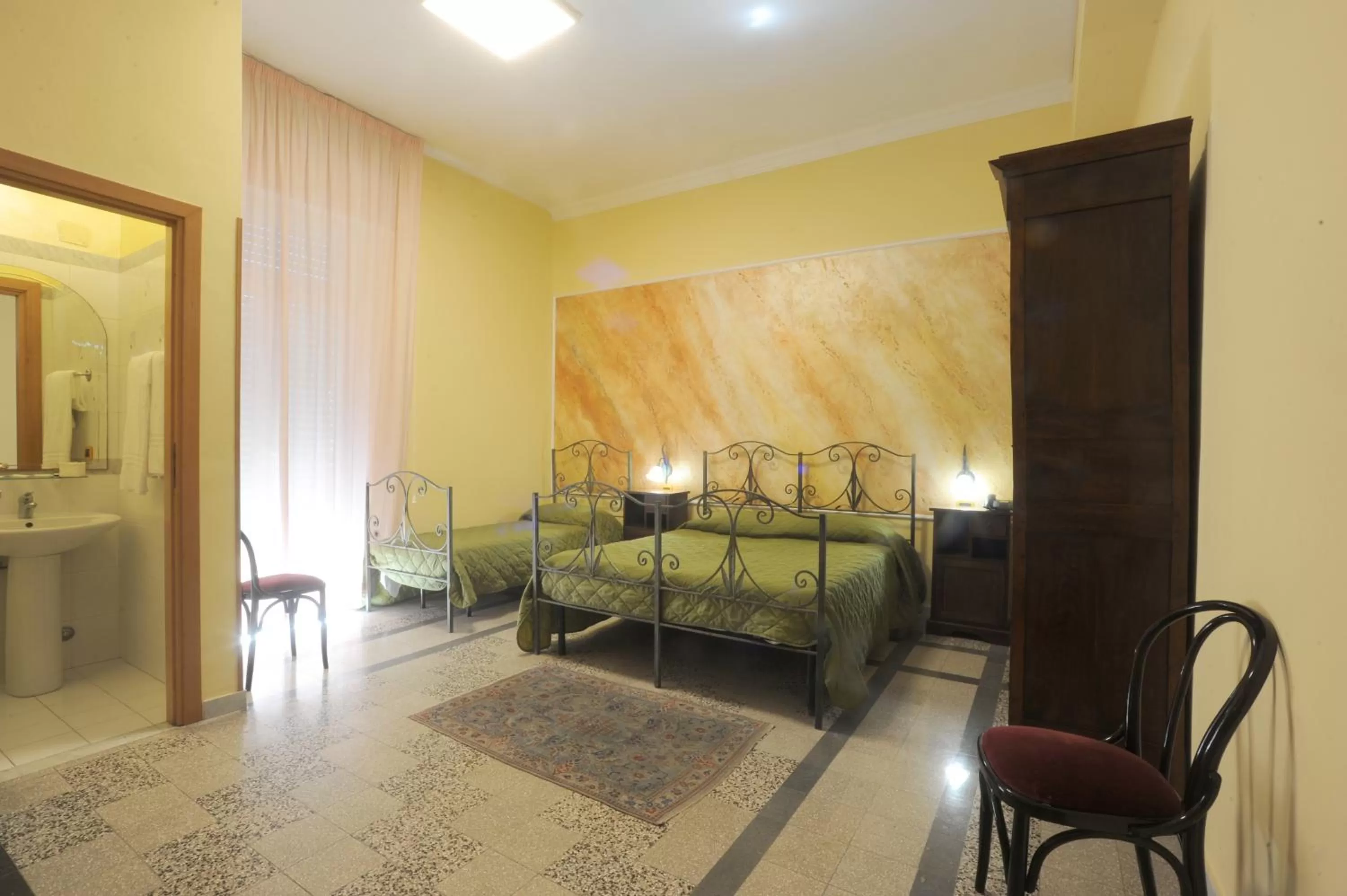 Bed in Albergo Bellavista