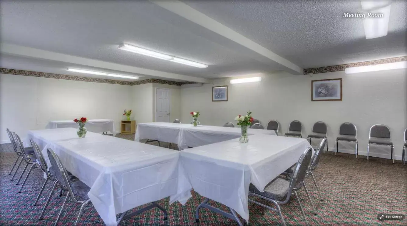 Banquet/Function facilities in Econo Lodge