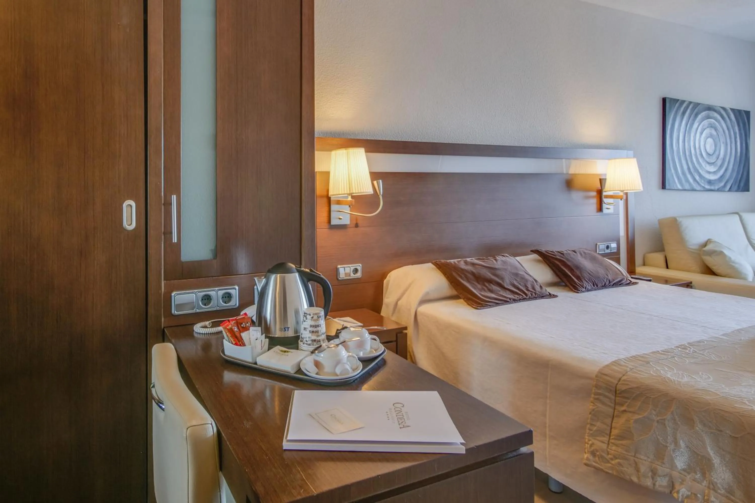 Bed in Hotel Condesa