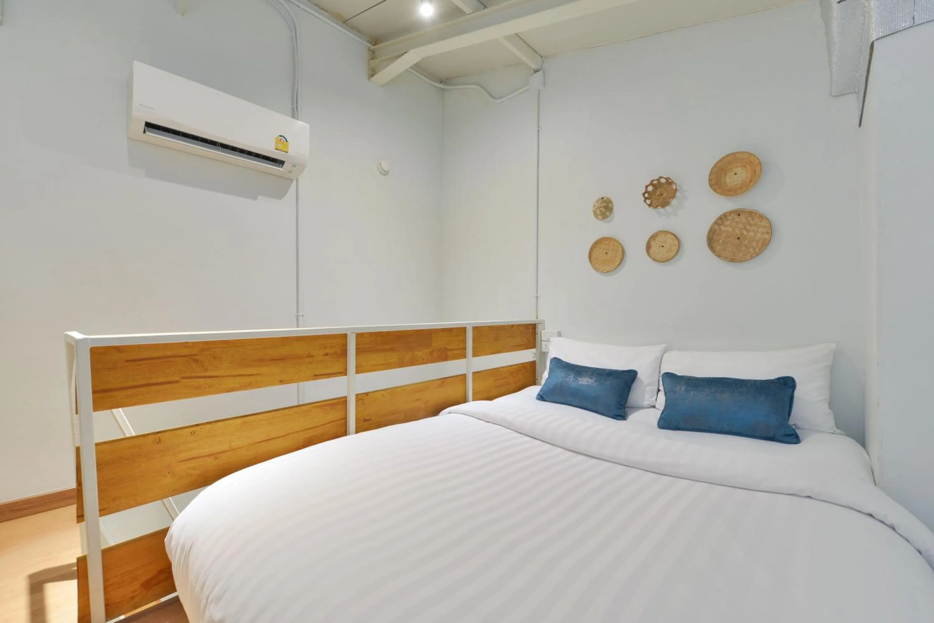 Photo of the whole room, Bed in StayAt Bedever Bangkok Hotel