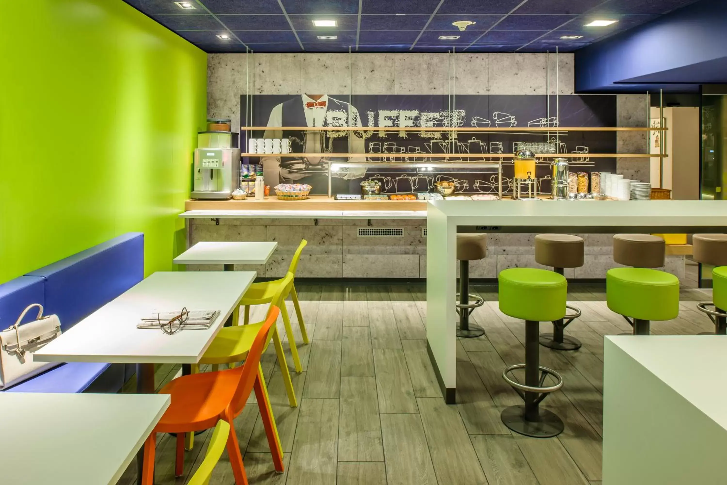 Restaurant/places to eat in Ibis budget Berlin Potsdamer Platz Restaurant/places to eat in Ibis budget Berlin Potsdamer Platz