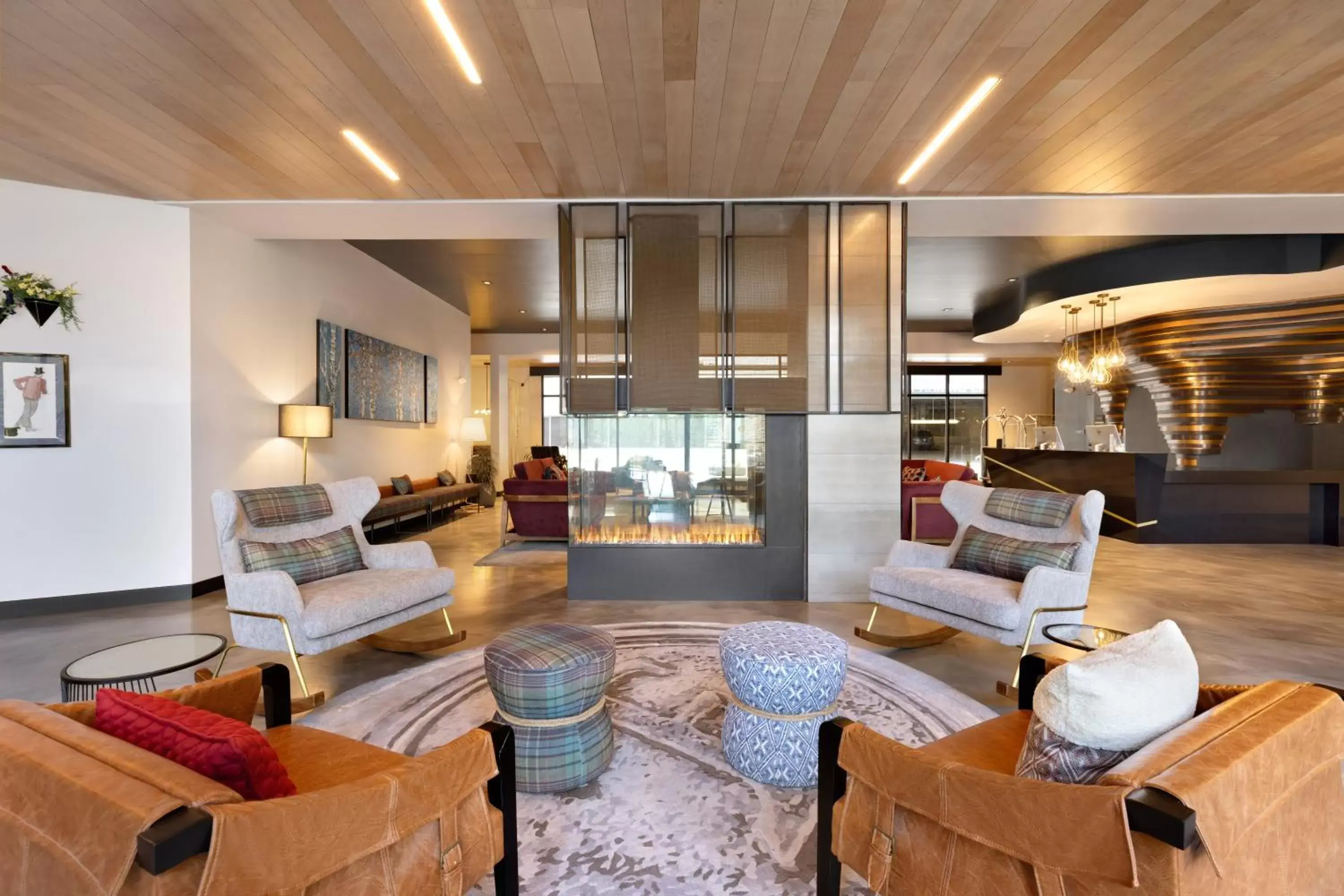 Lobby or reception in Hotel Indigo - Silverthorne by IHG Lobby or reception in Hotel Indigo - Silverthorne by IHG