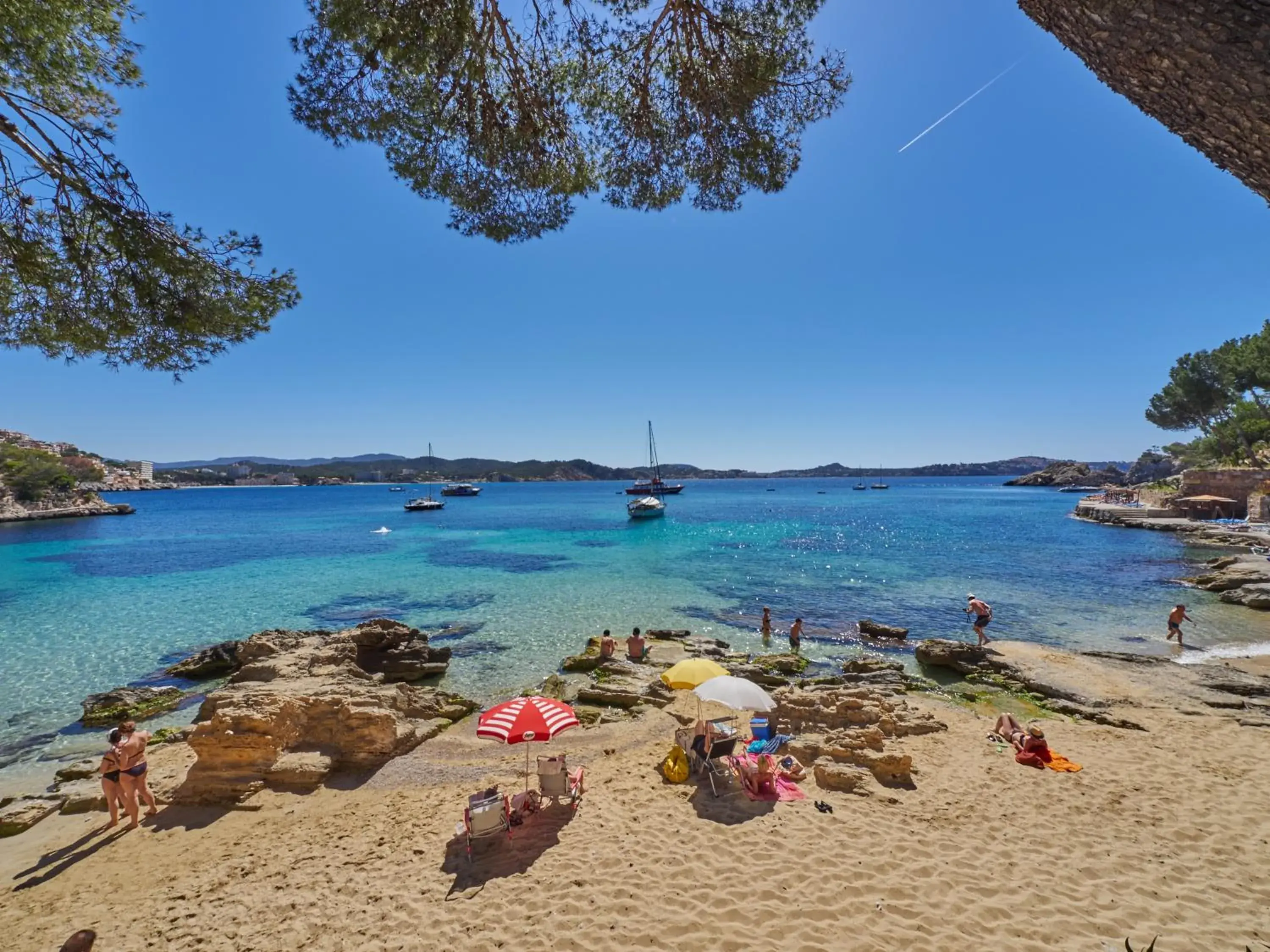 Beach in Hotel Petit Cala Fornells