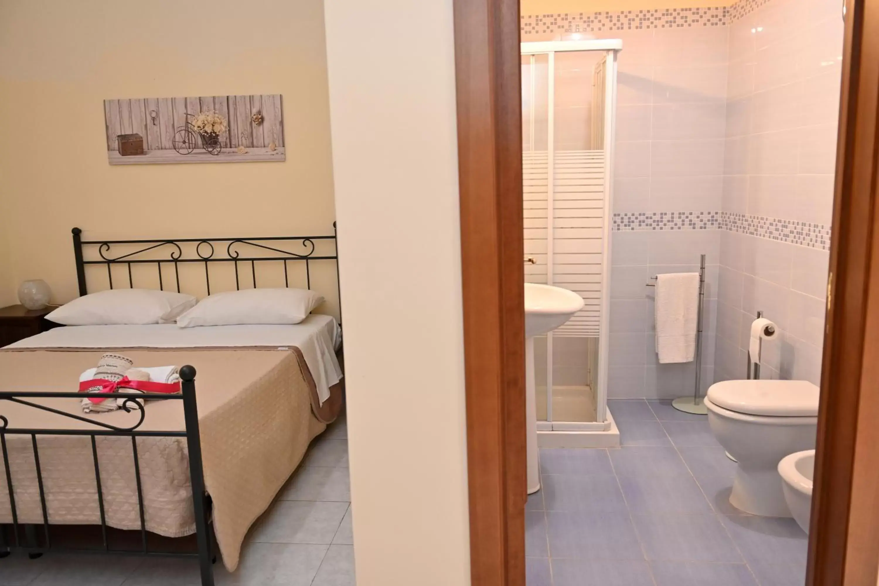 Toilet, Bathroom in B&B a Capua - I PORTICI del centro