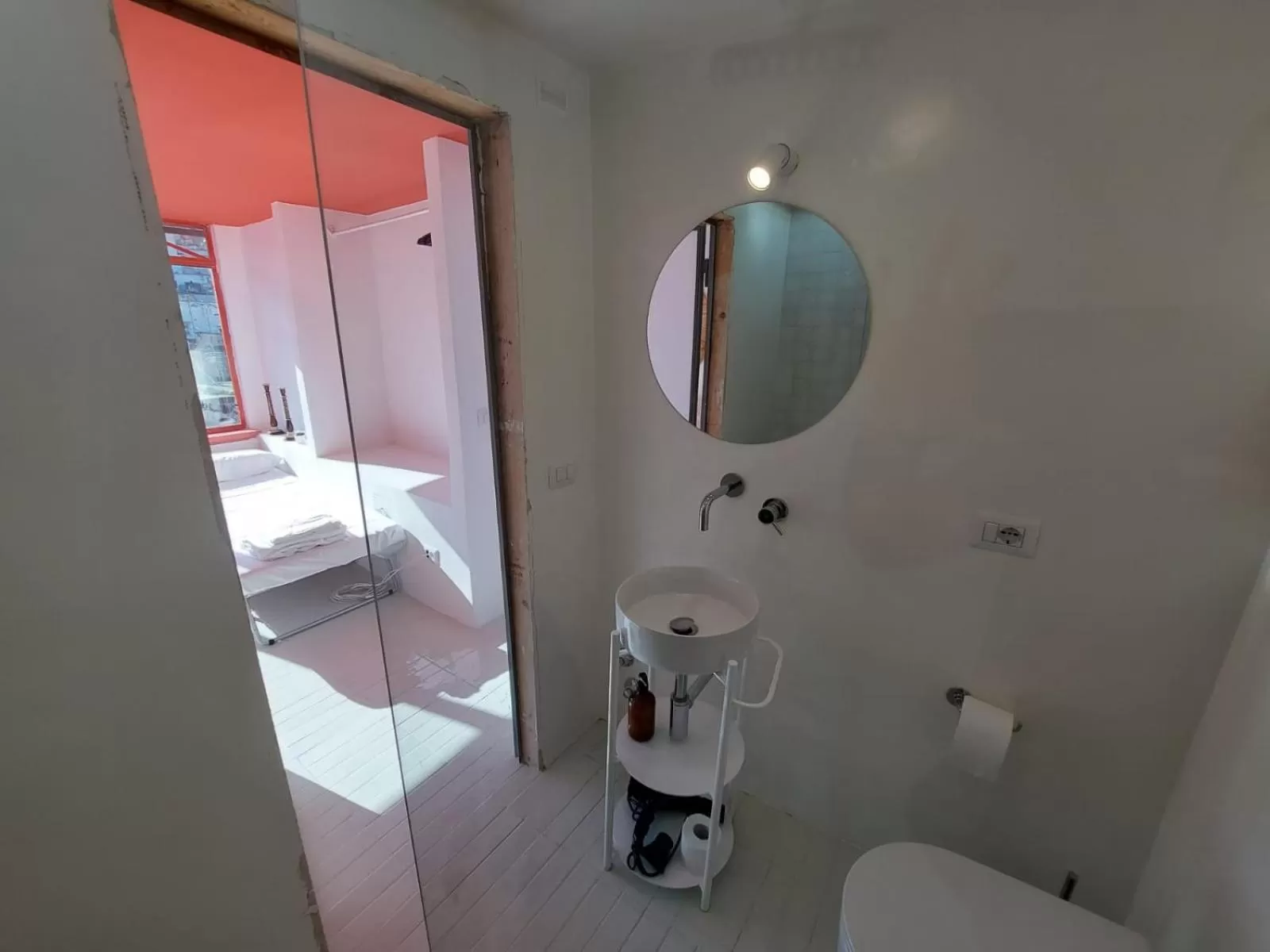 Bathroom in B&B Toledo Panoramic Rooftop with terrace