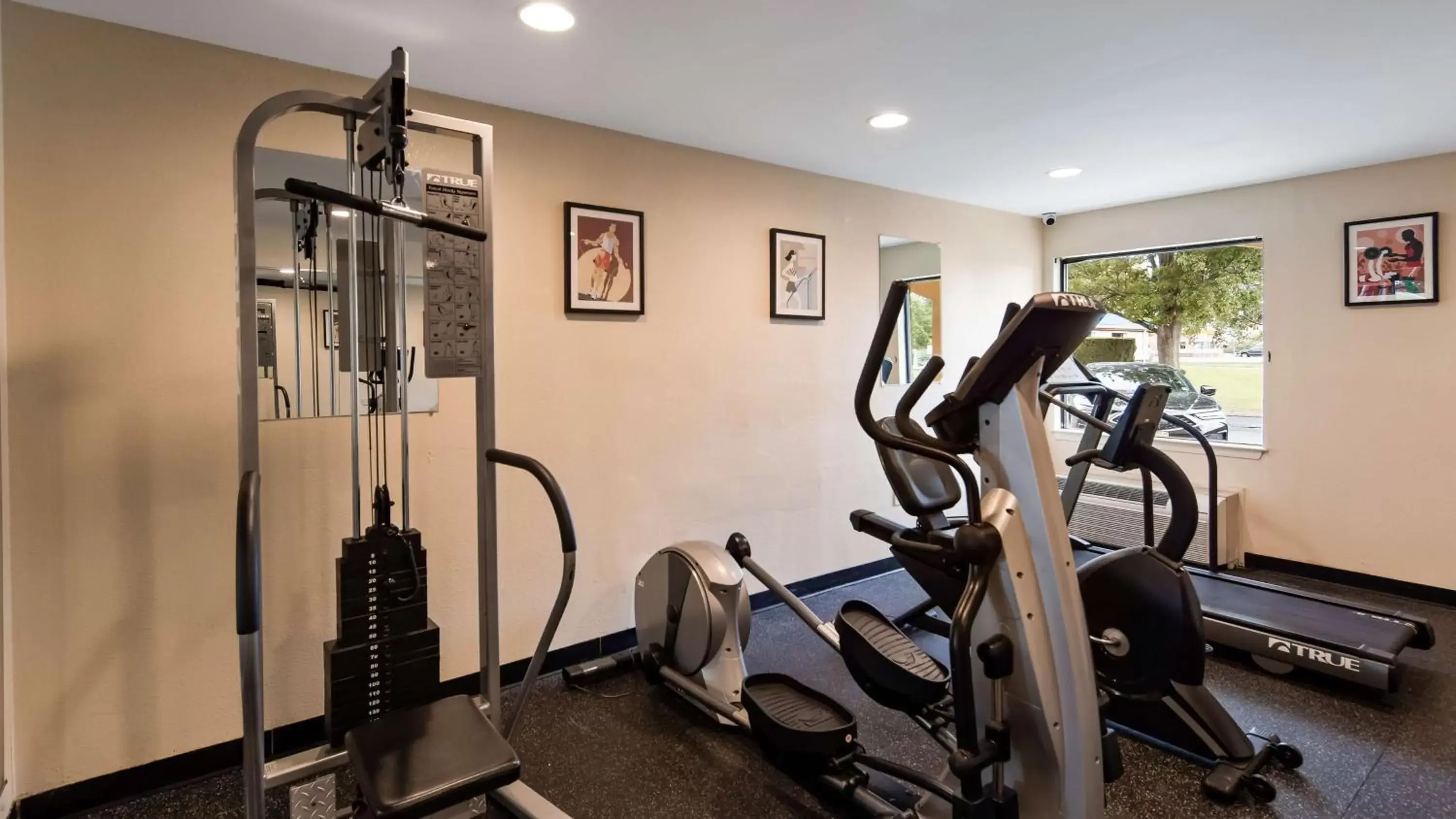 Activities, Fitness Center/Facilities in SureStay Hotel by Best Western East Brunswick