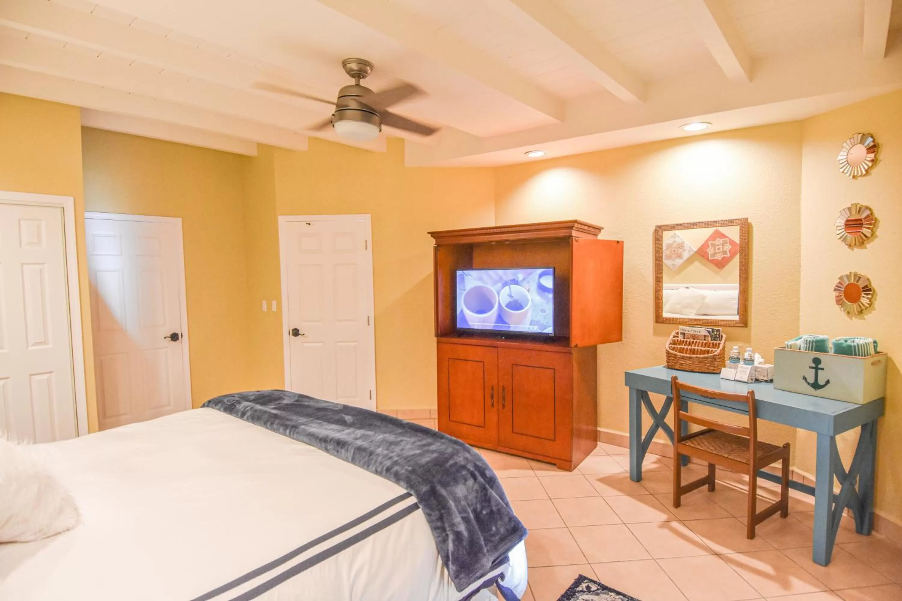 Bedroom, Bed in Quinta Pacifica Beachfront Villas
