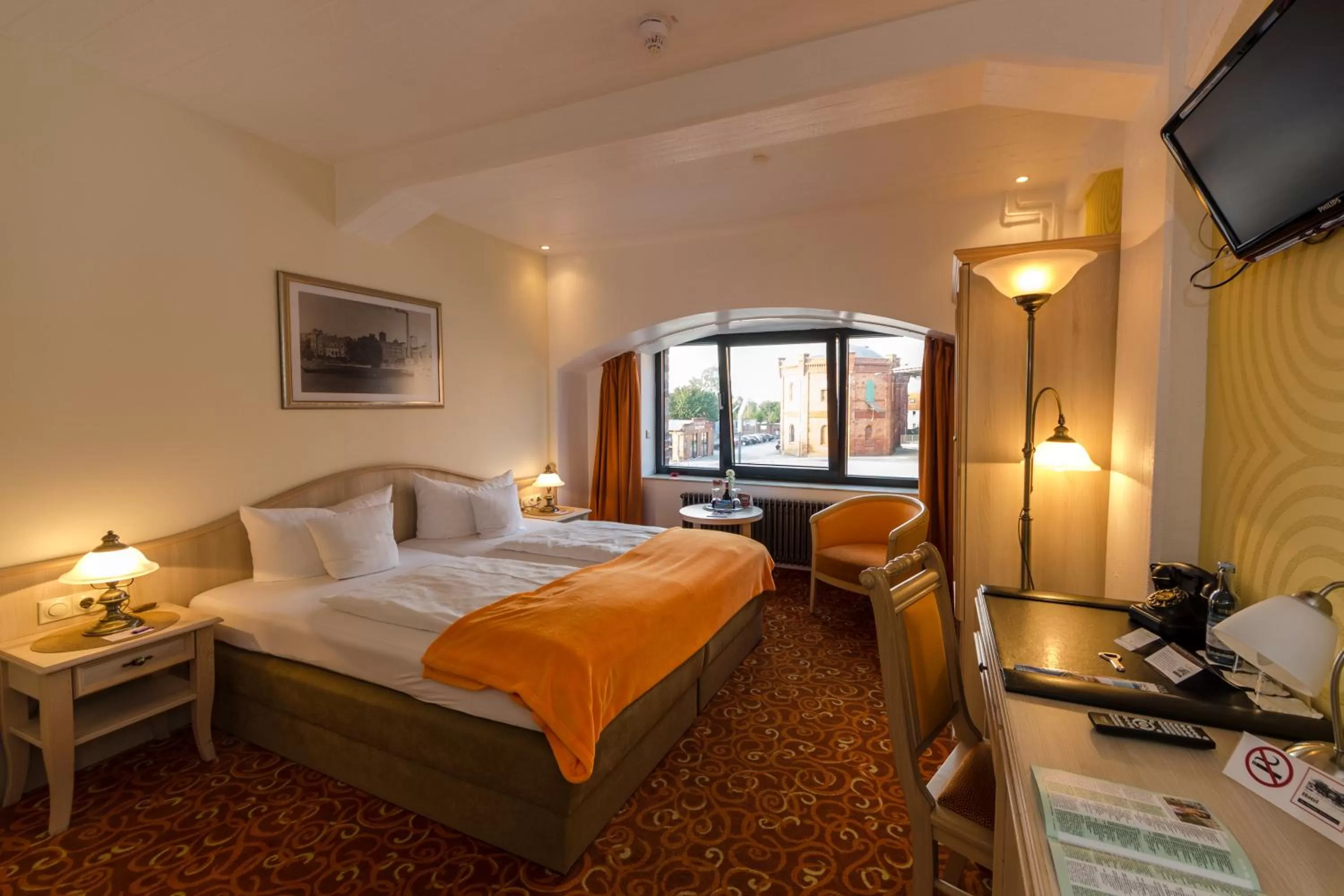 Photo of the whole room, Bed in Elbe Resort Alte Ölmühle