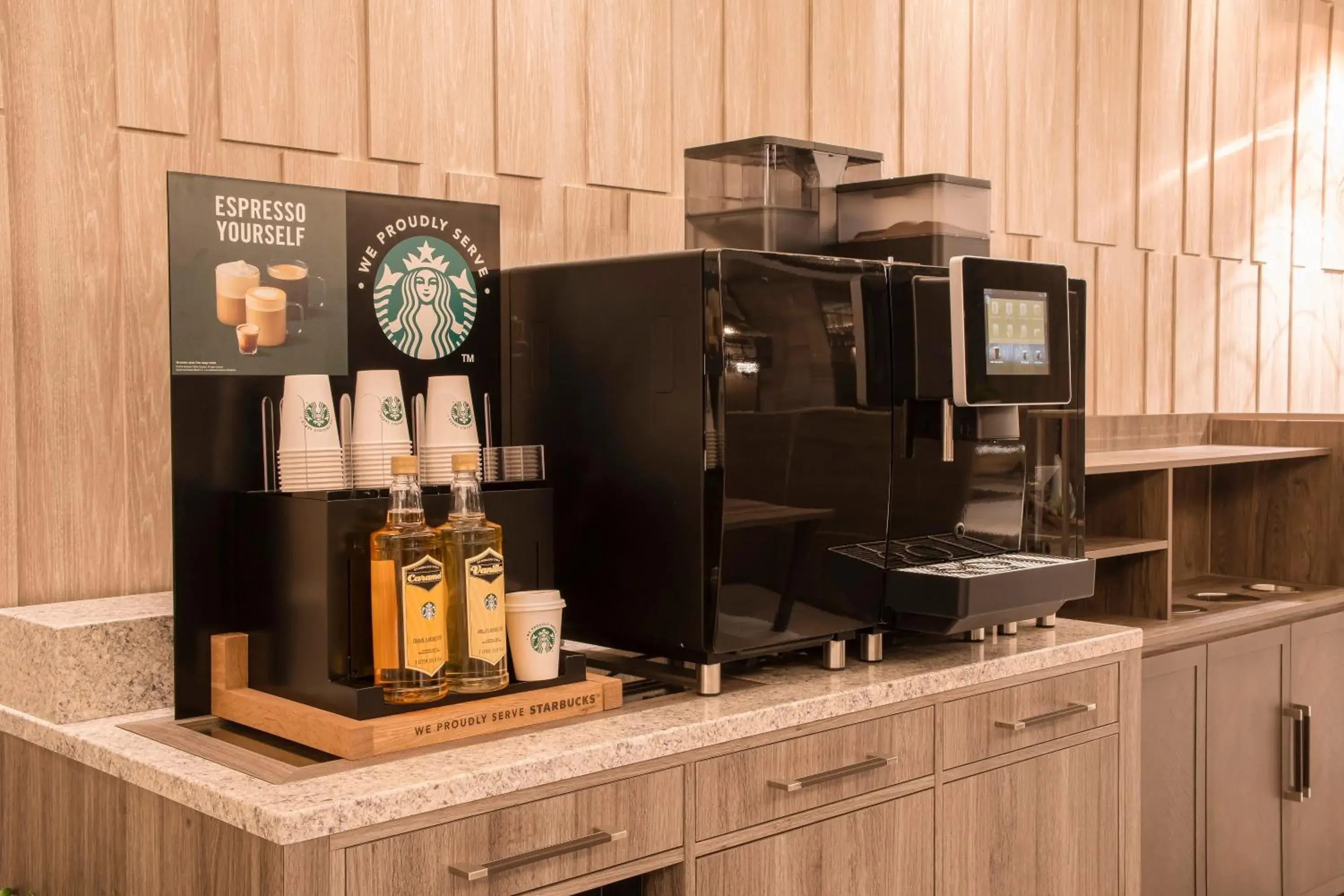 Coffee/tea facilities in Hotel Keihan Nagoya