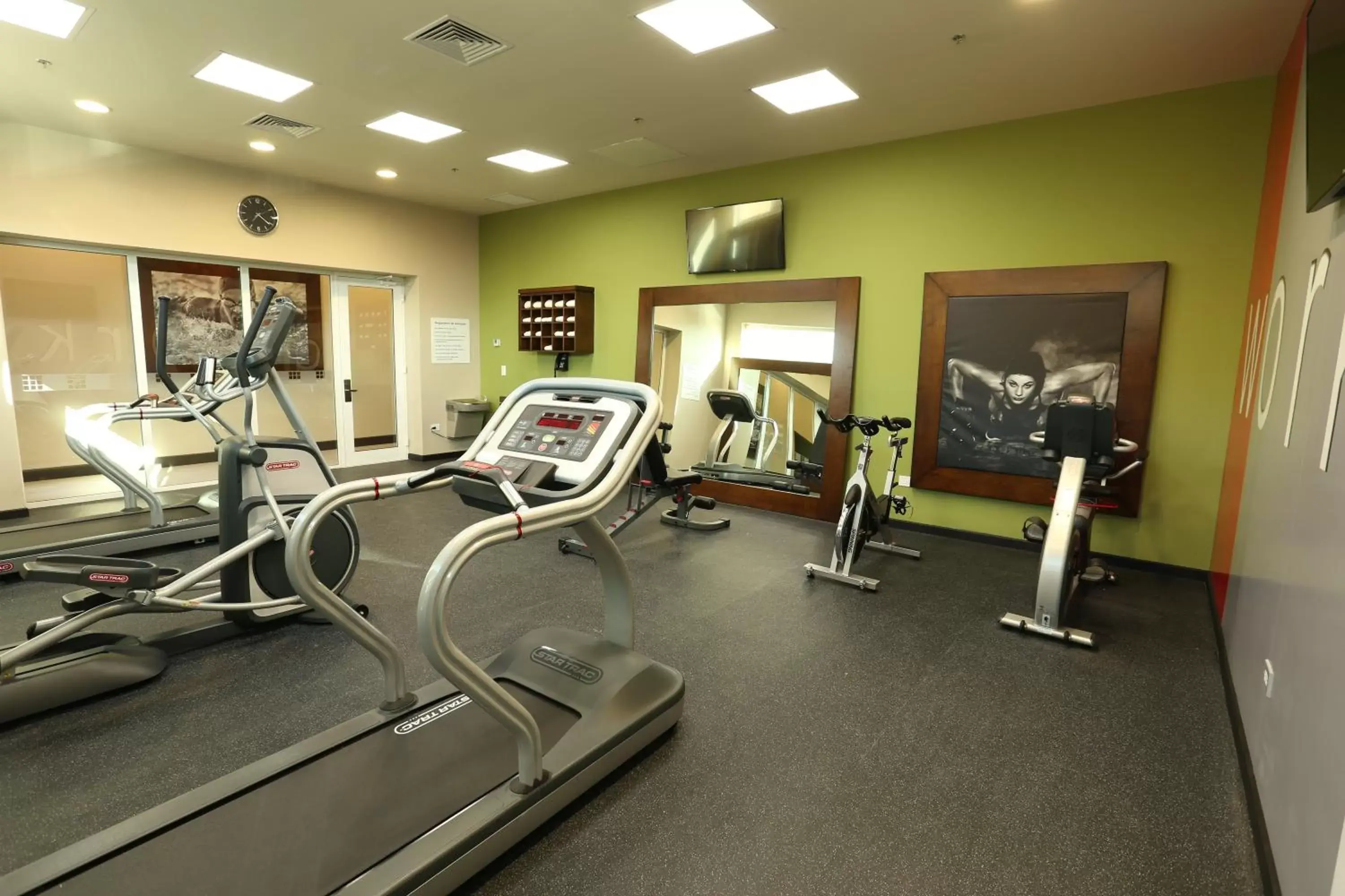 Fitness centre/facilities, Fitness Center/Facilities in Holiday Inn Express & Suites Mexicali, an IHG Hotel