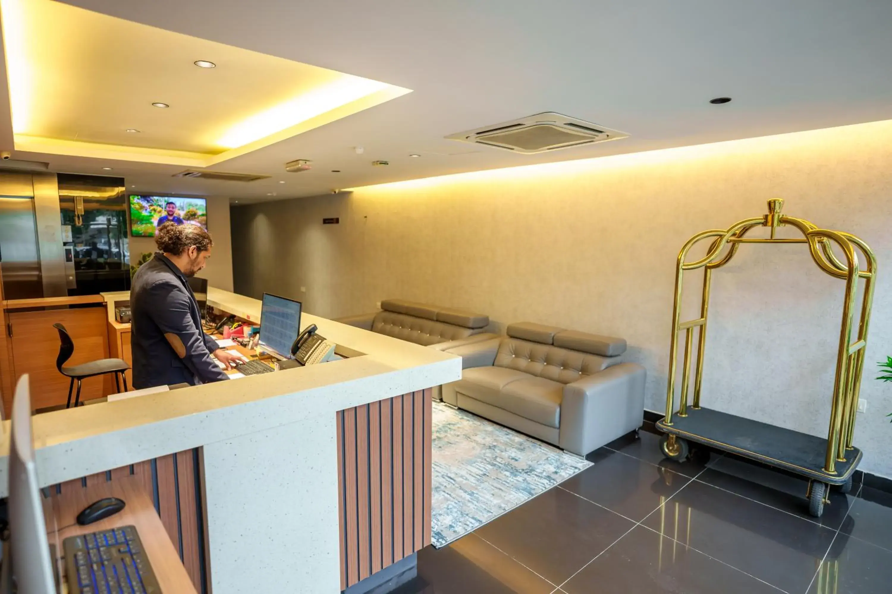 Communal lounge/ TV room, Lobby/Reception in Euro Life Hotel @ KL Sentral