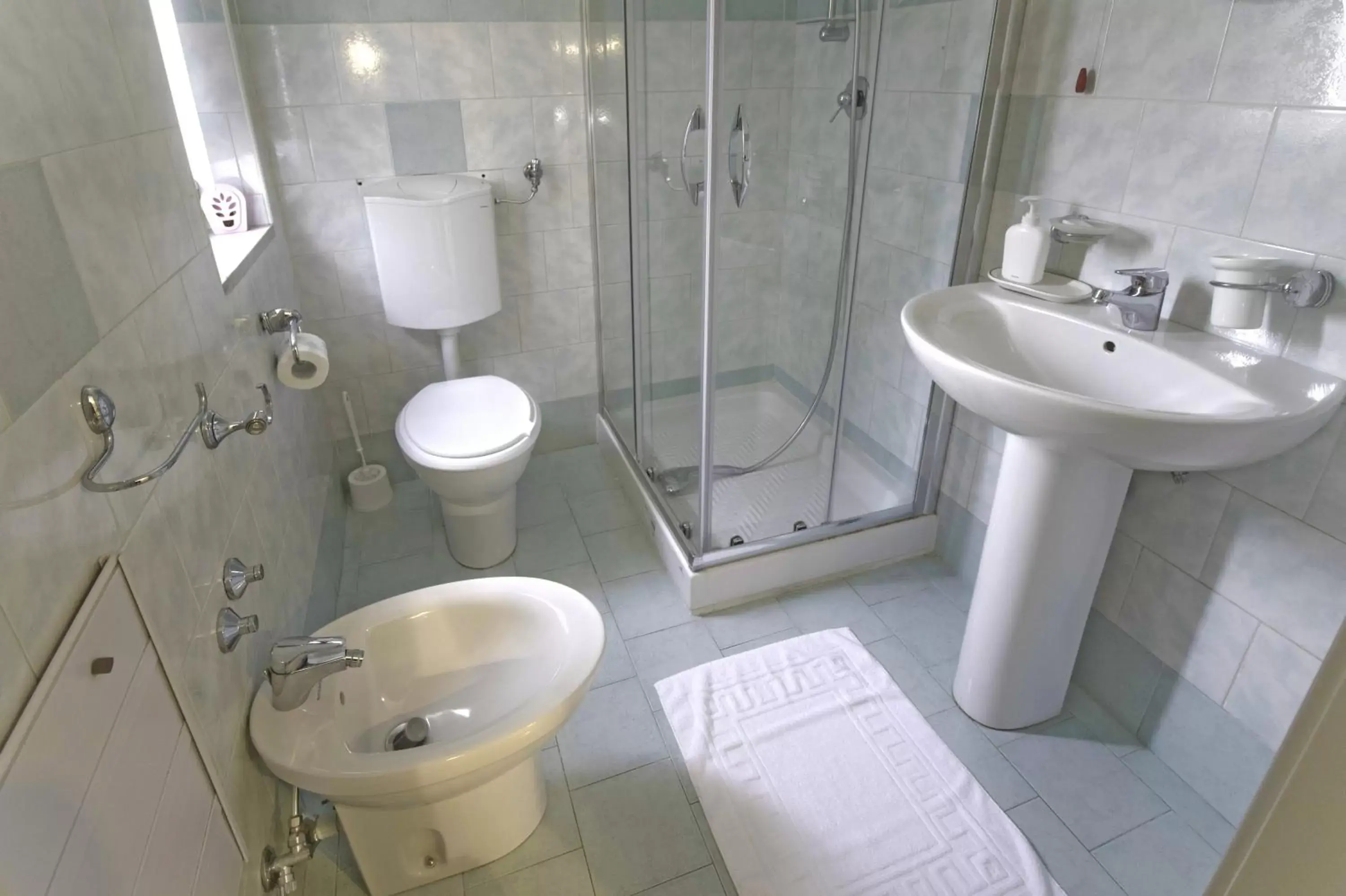 Shower, Bathroom in B&B San Carlo