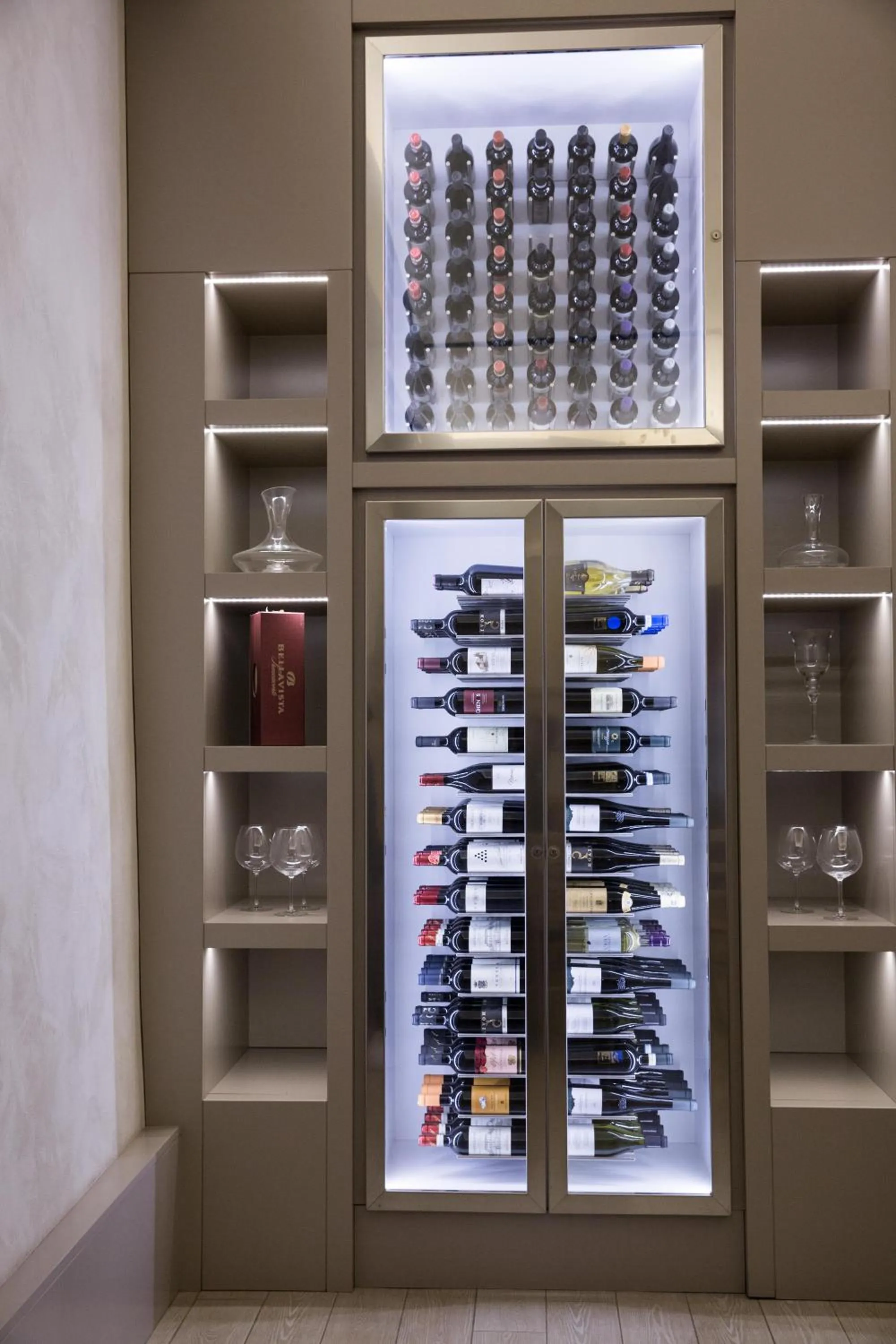 Alcoholic drinks in Albergo Dei Leoni