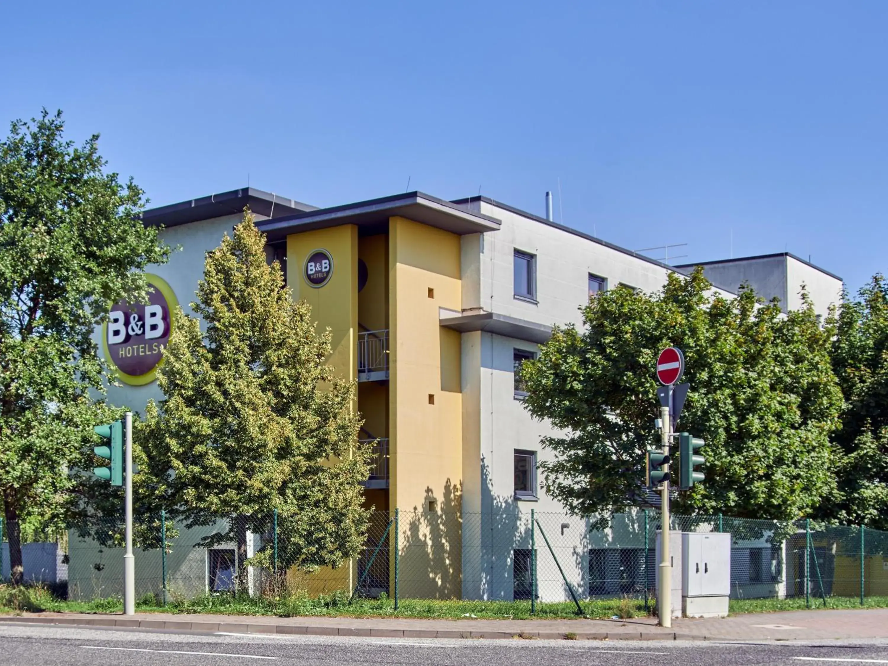 Property Building in B&B Hotel Mainz-Hechtsheim