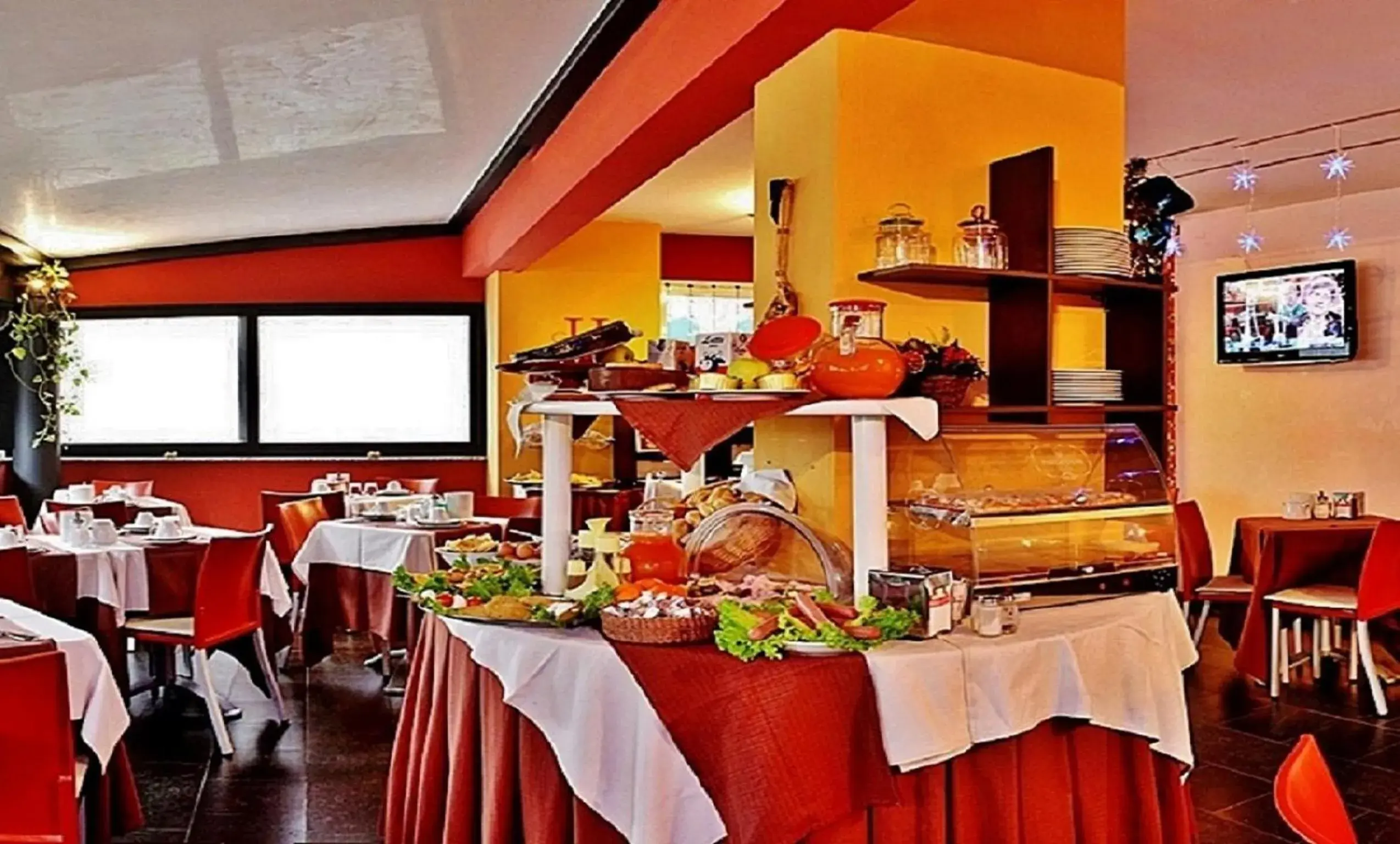 Food close-up, Restaurant/Places to Eat in Hotel Savoia