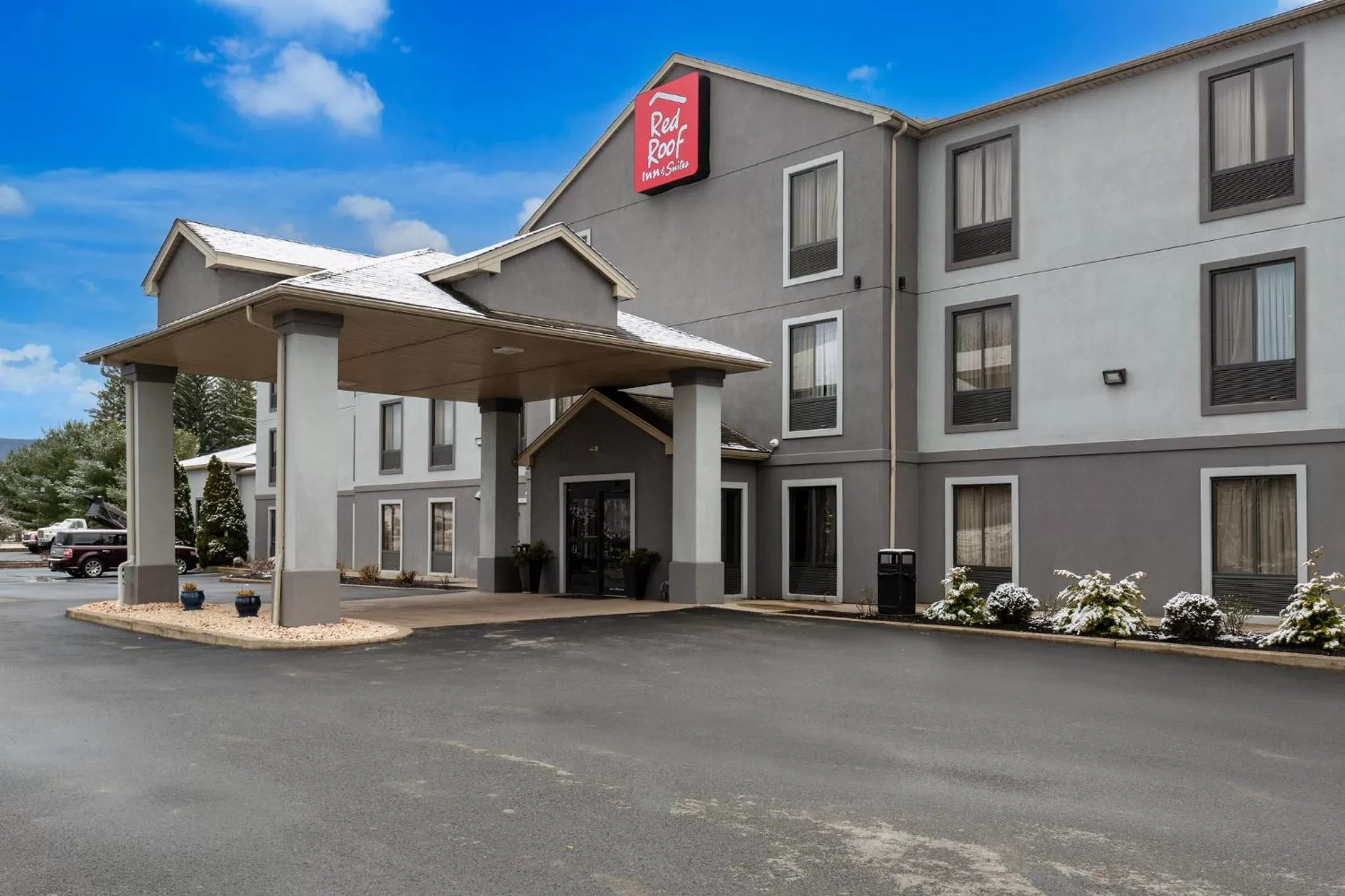 Property building in Red Roof Inn & Suites Bloomsburg - Mifflinville