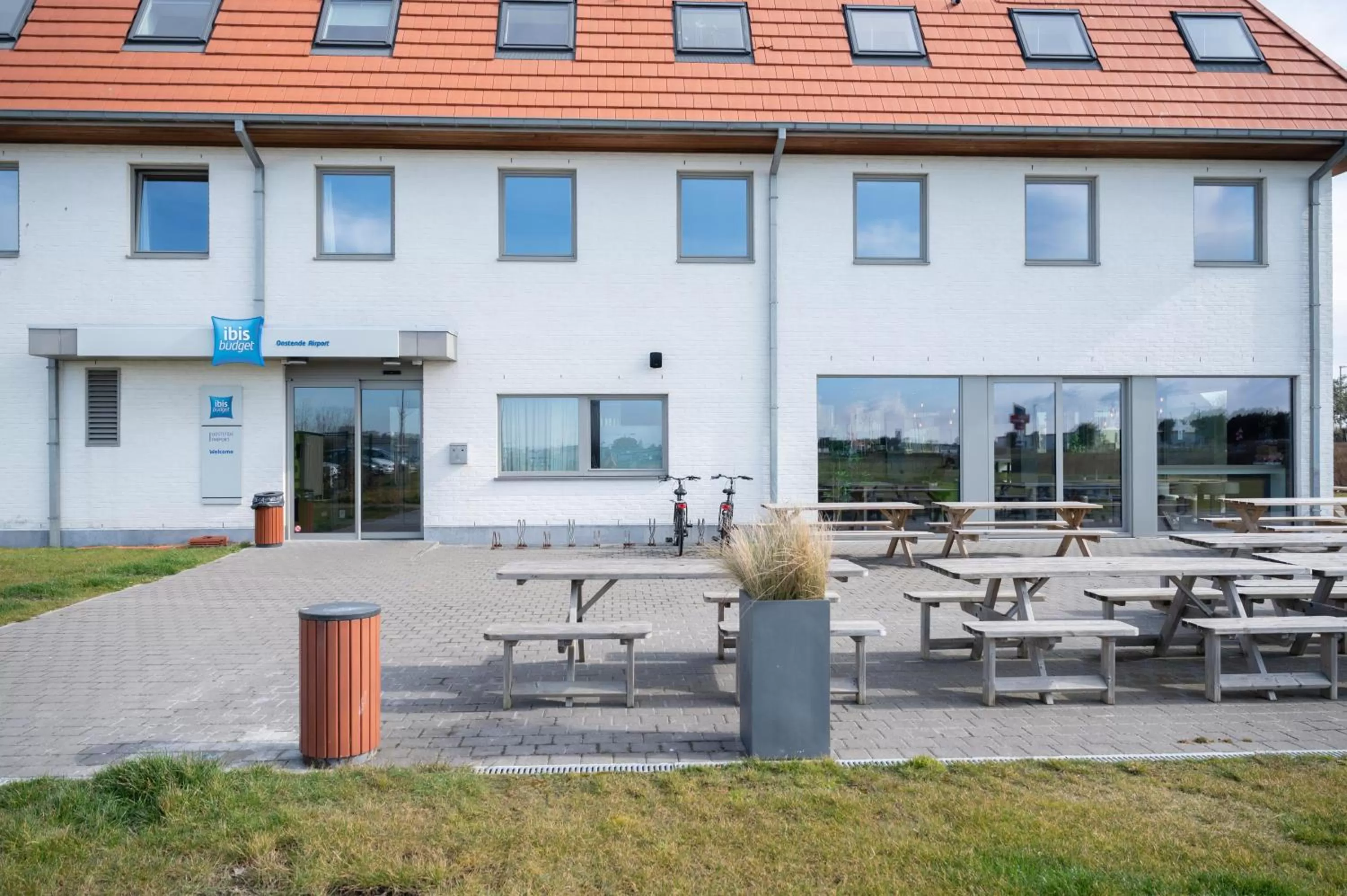 Garden in ibis budget Oostende Airport