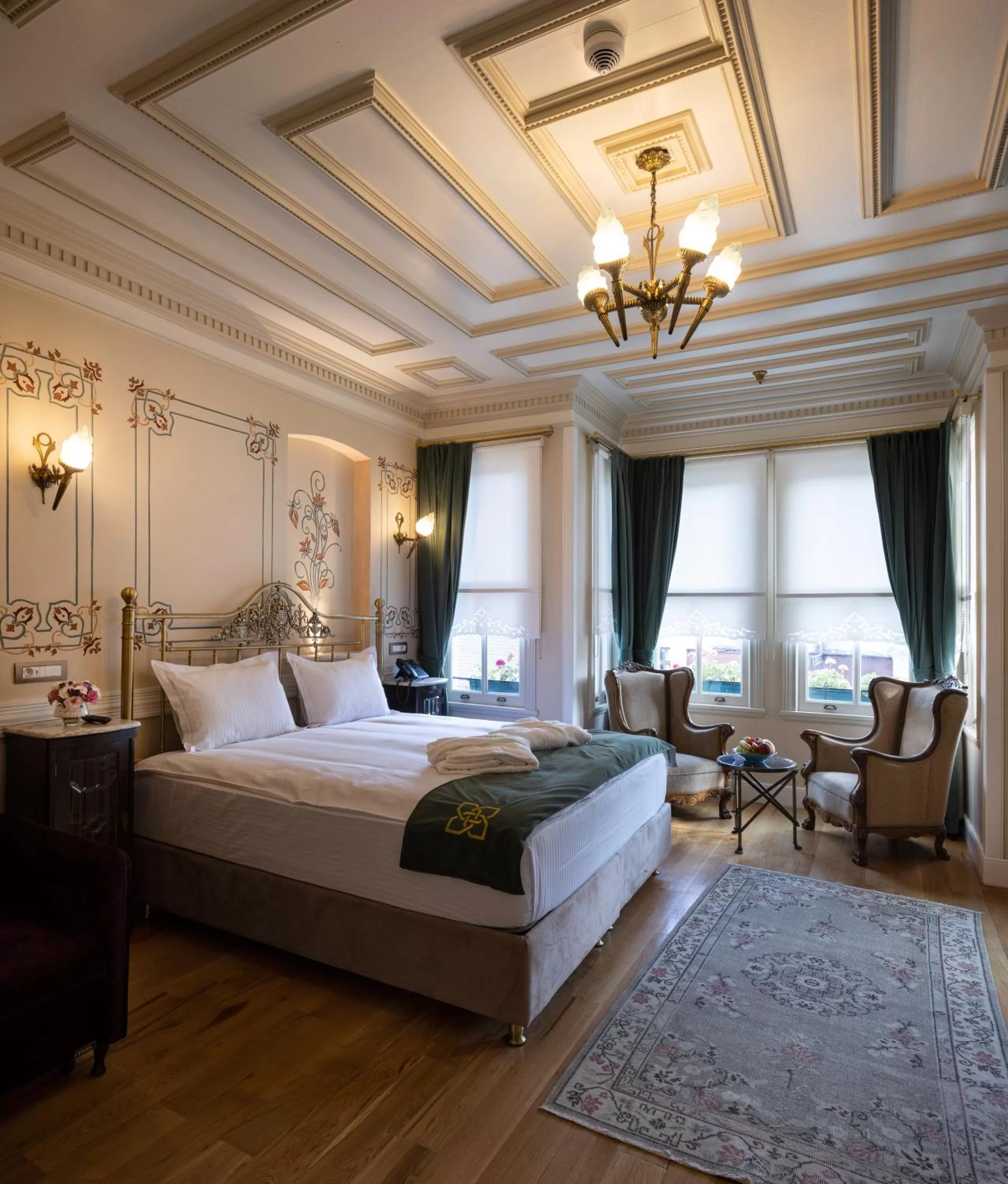 Bed in Hotel Turkish House