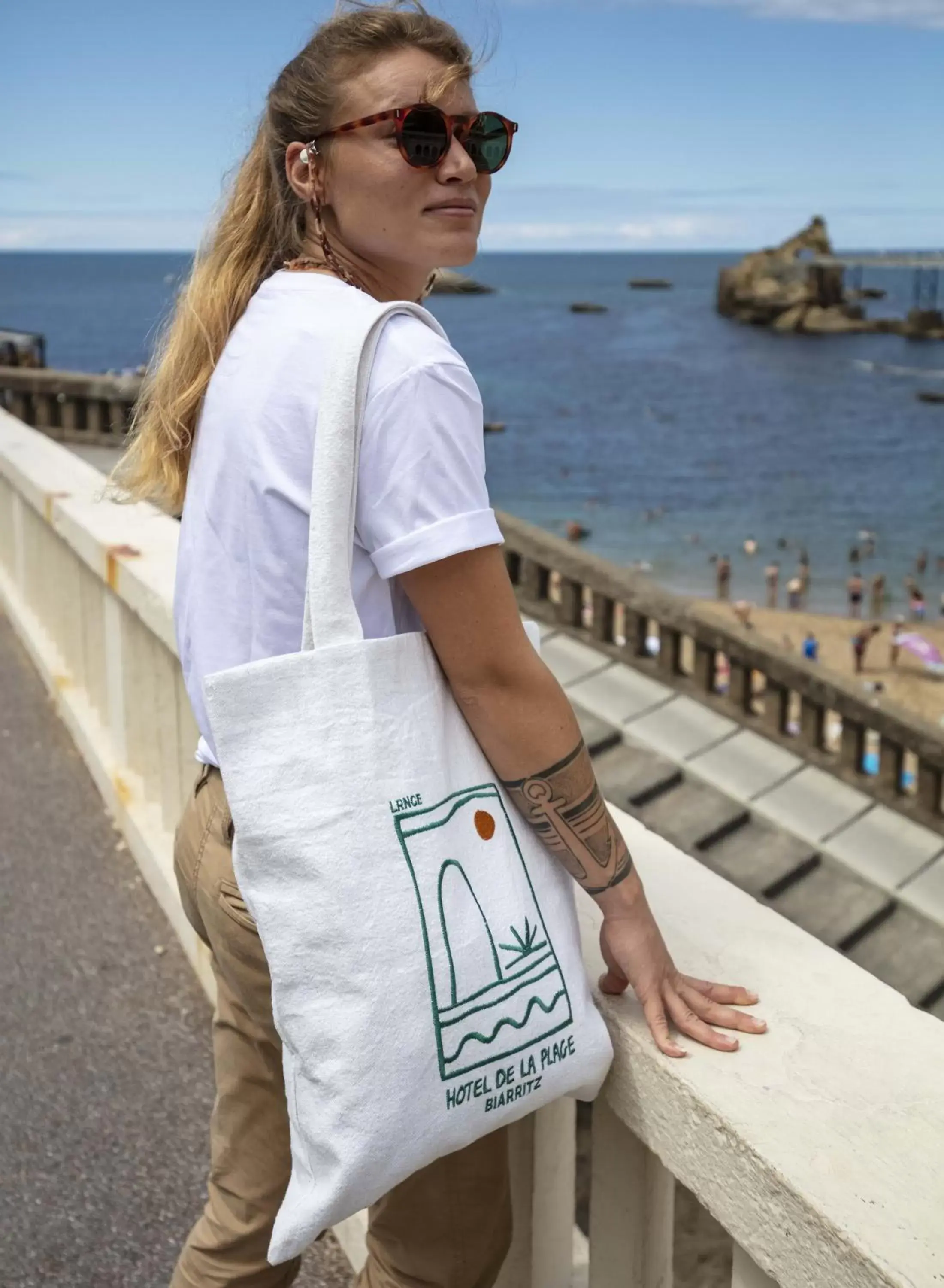 On-site shops in Hotel de La Plage - Nouvel Etablissement