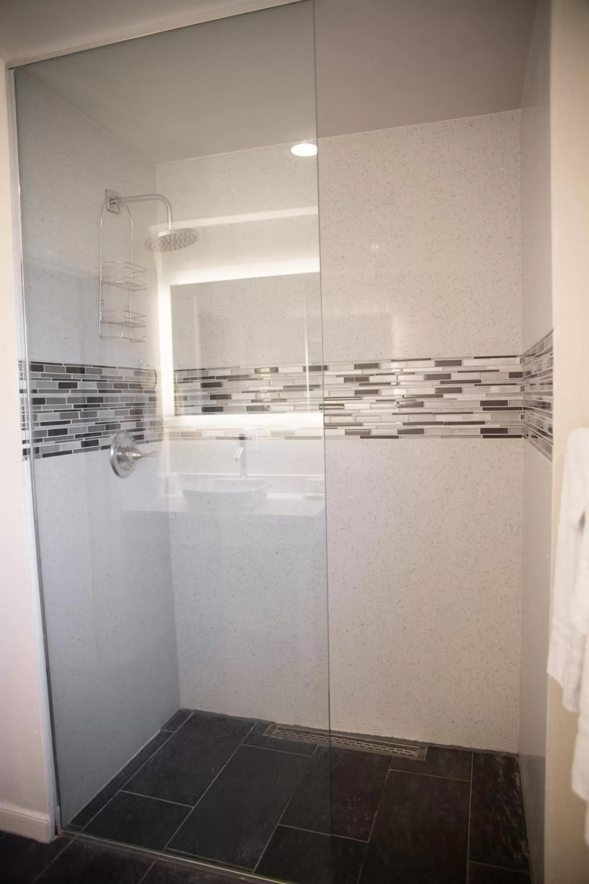 Shower, Bathroom in Sterling Inn