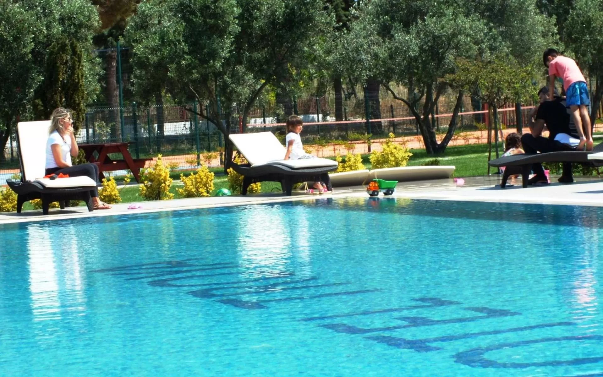 People in Helen Troya Hotel Geyikli