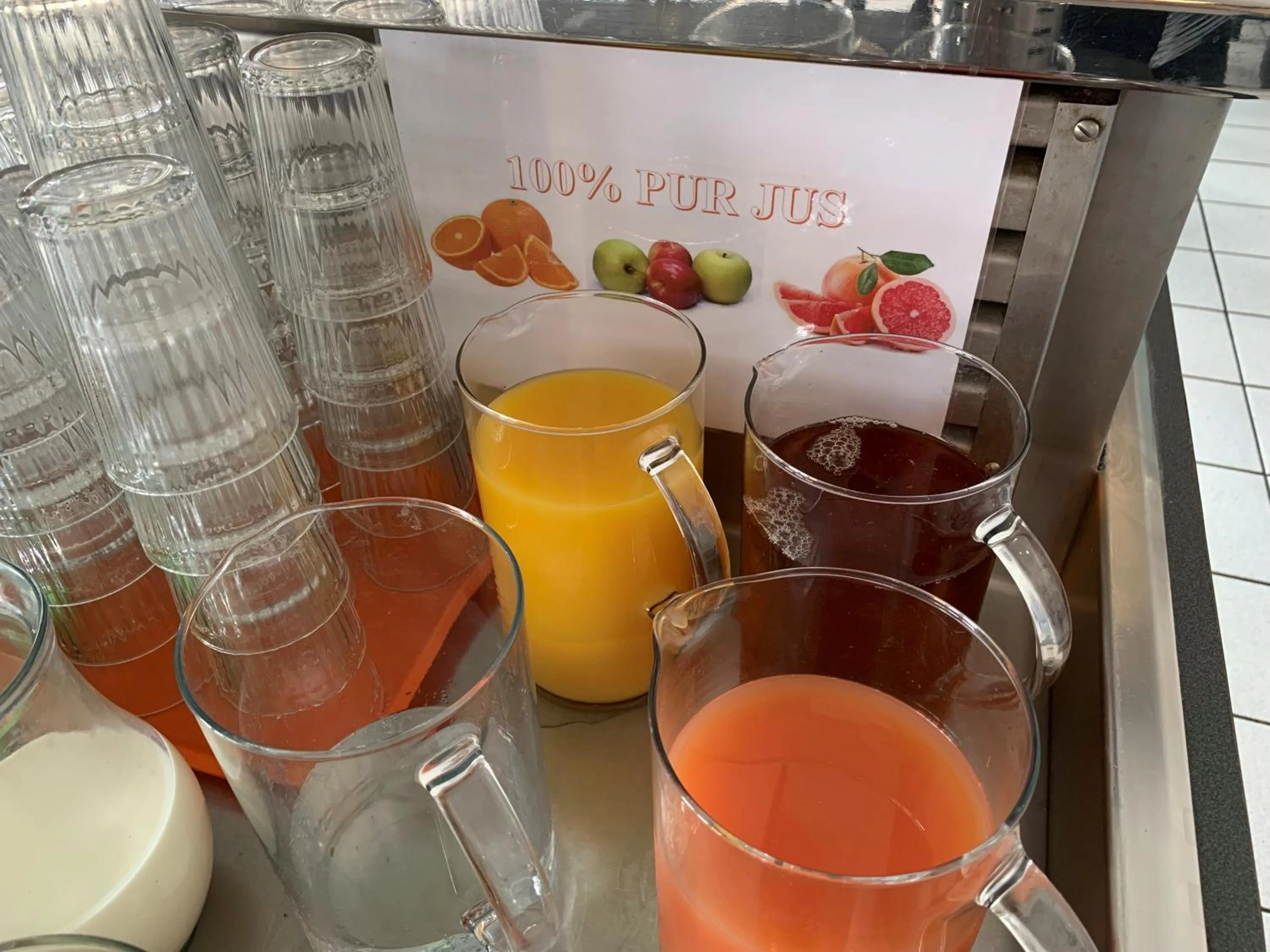 Breakfast in initial by balladins Tours Sud